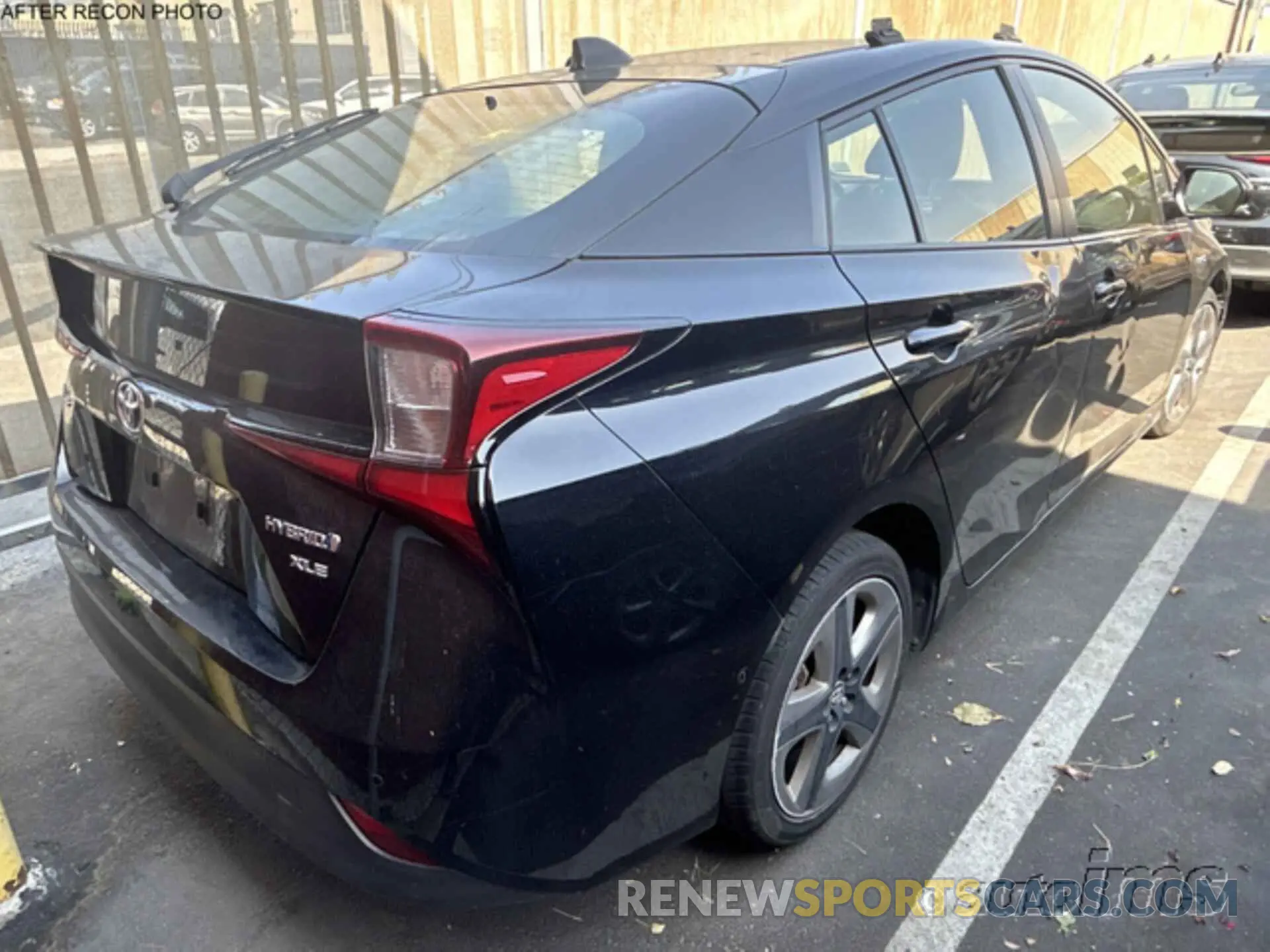 17 fotografías del automóvil dañado JTDKAMFU5N3180380 TOYOTA PRIUS 2022