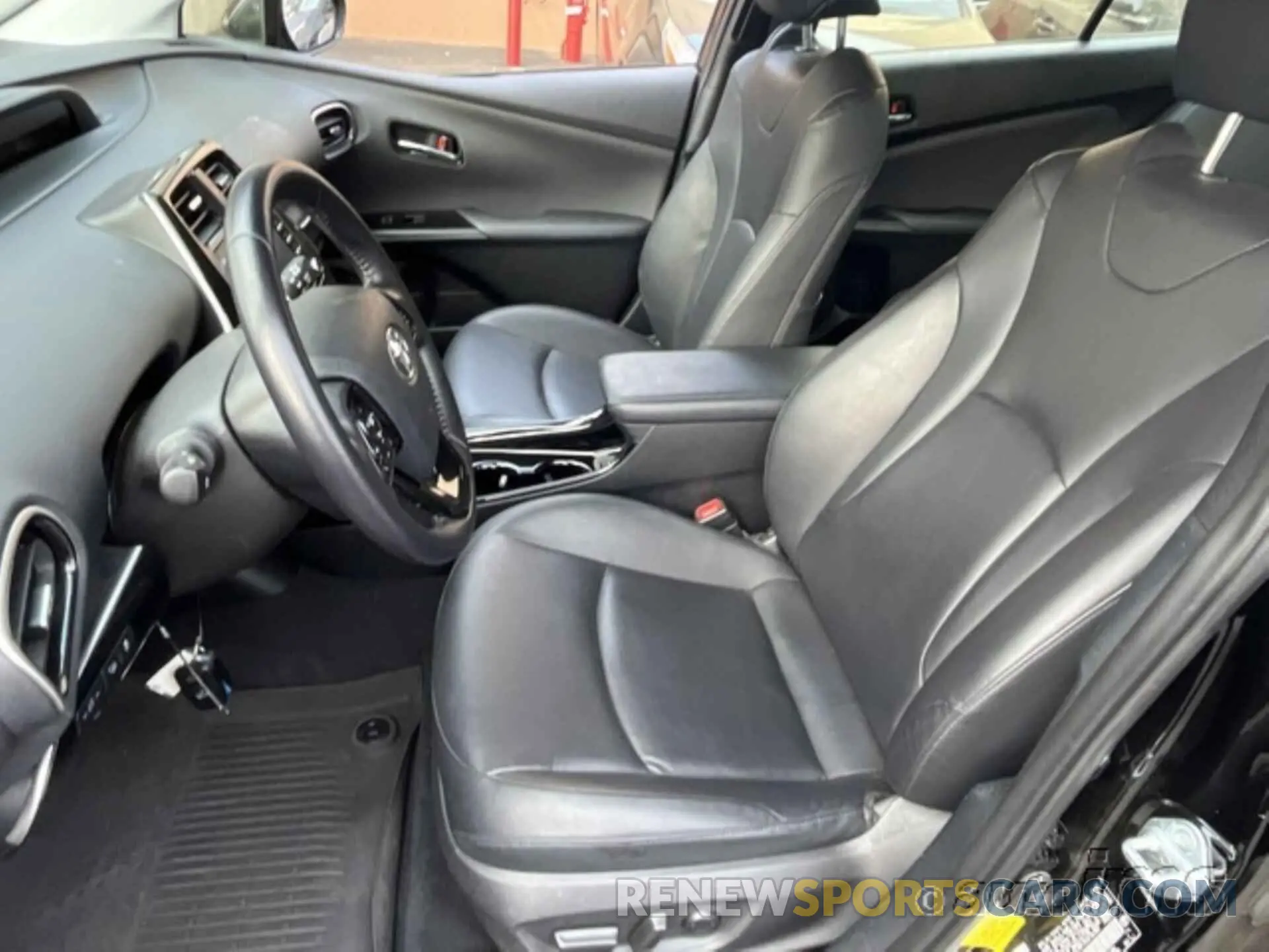 5 fotografías del automóvil dañado JTDKAMFU5N3180380 TOYOTA PRIUS 2022