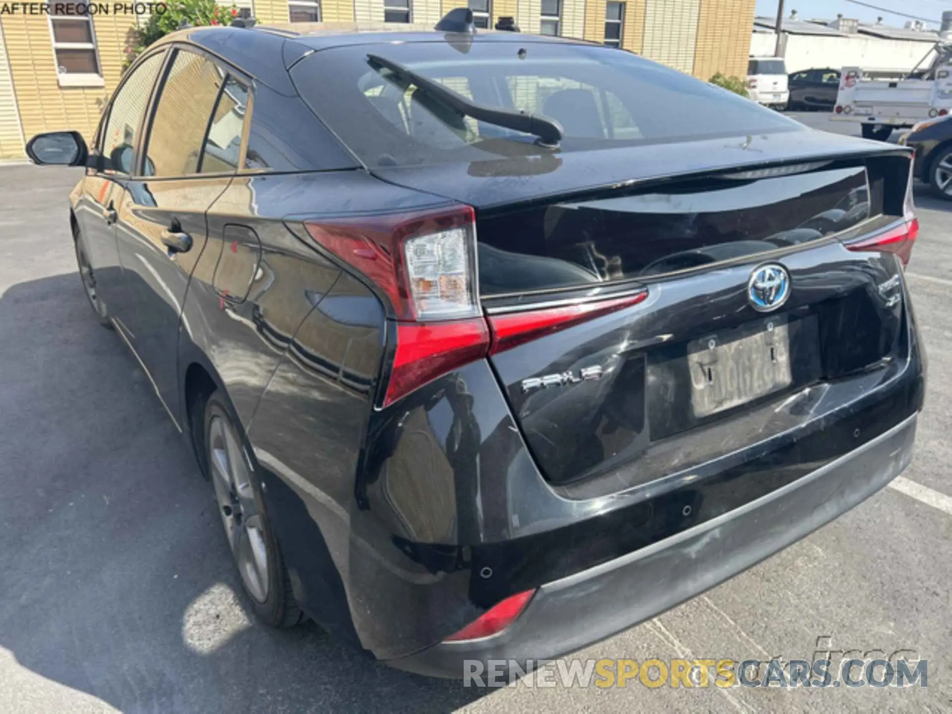 12 fotografías del automóvil dañado JTDKAMFU5N3180721 TOYOTA PRIUS 2022