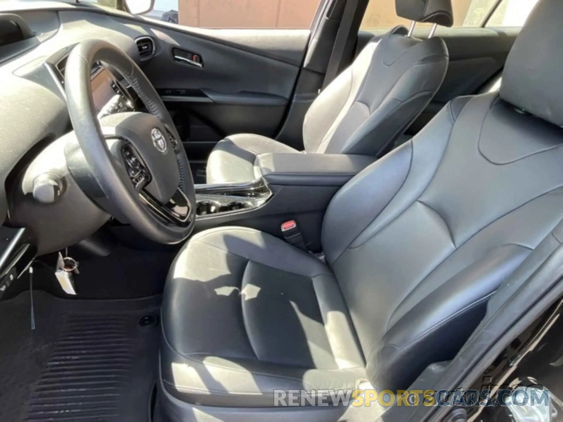 16 fotografías del automóvil dañado JTDKAMFU7N3180526 TOYOTA PRIUS 2022