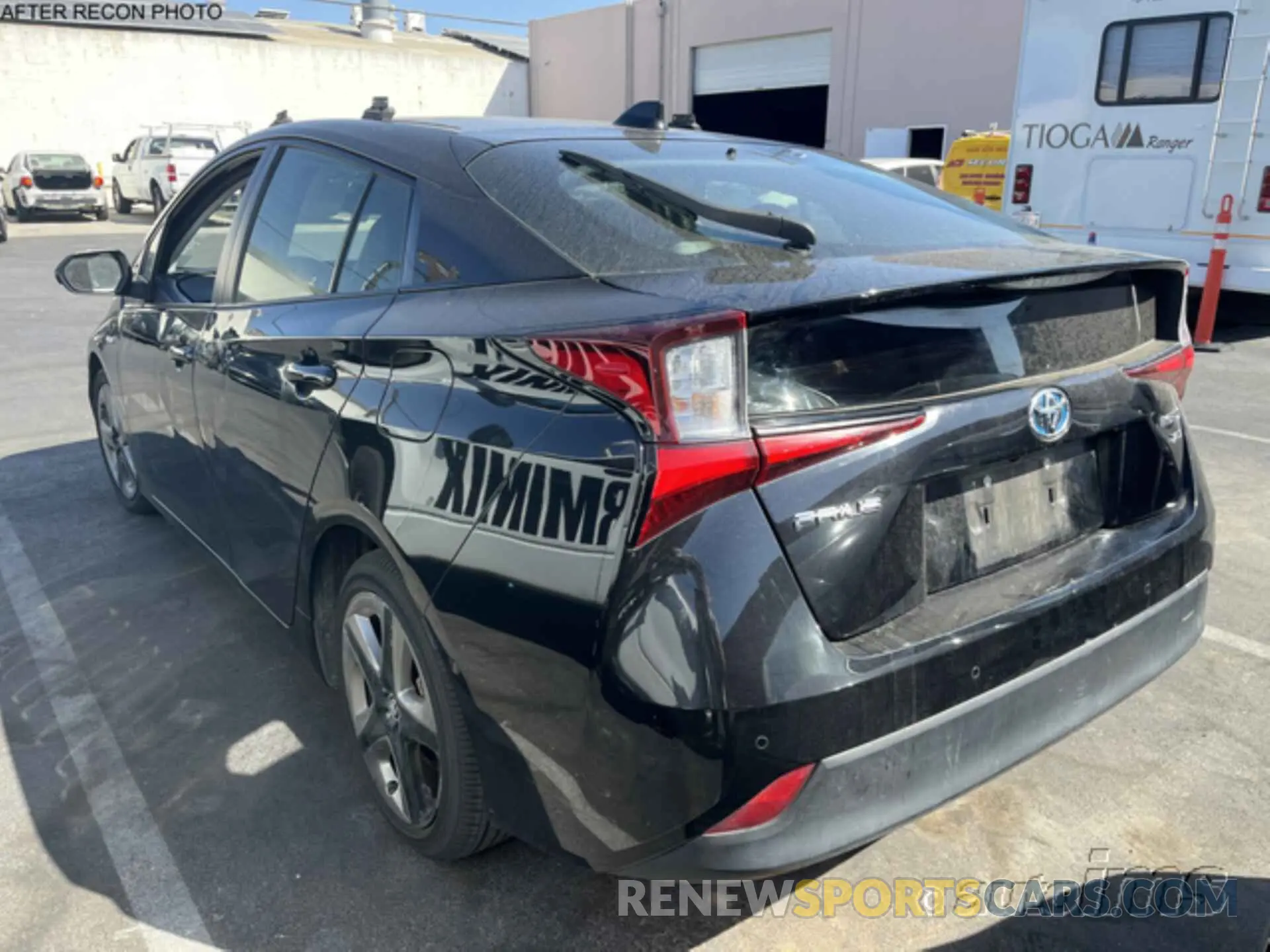 8 fotografías del automóvil dañado JTDKAMFU7N3180686 TOYOTA PRIUS 2022
