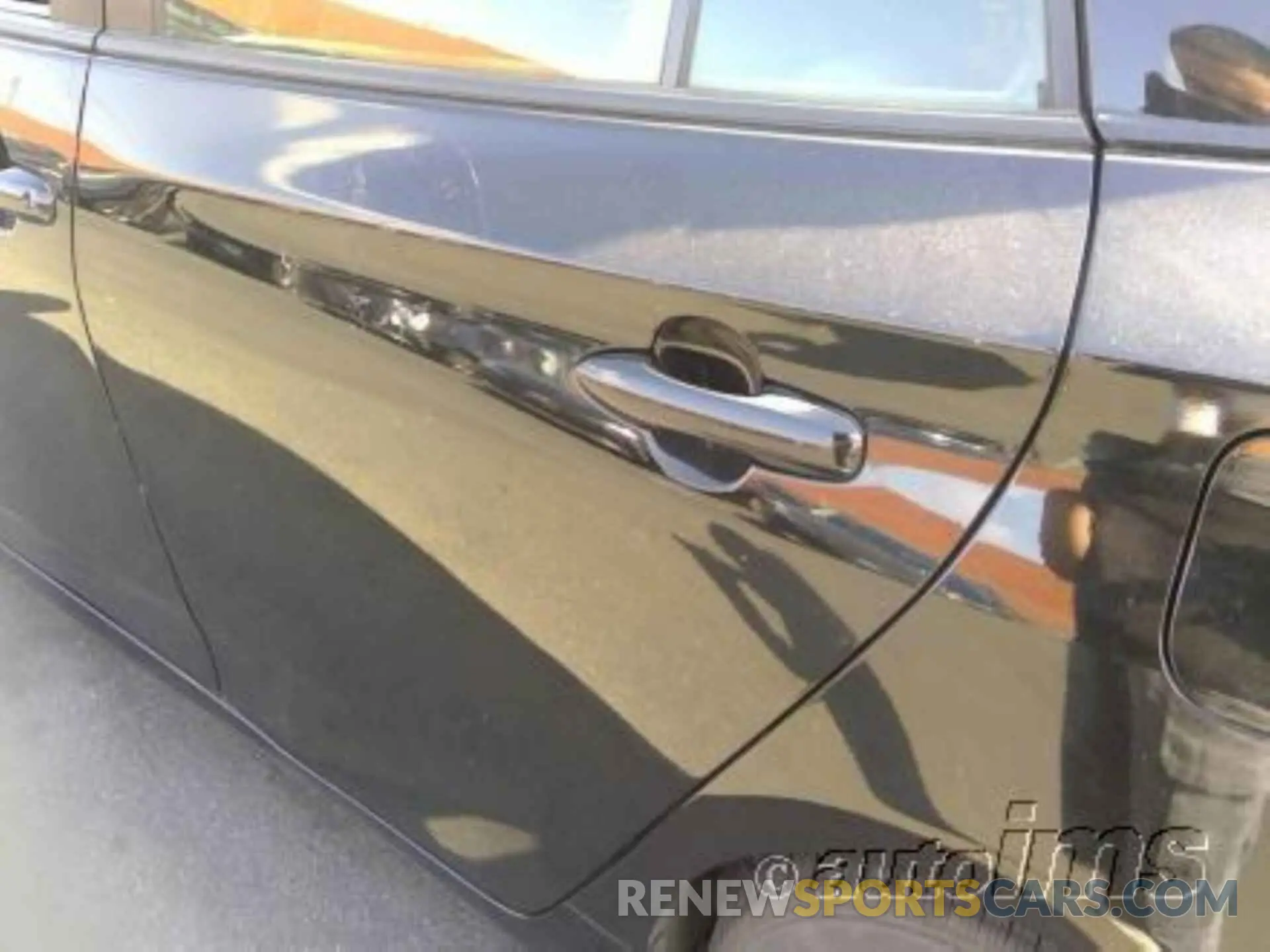 10 fotografías del automóvil dañado JTDKAMFU8N3180230 TOYOTA PRIUS 2022