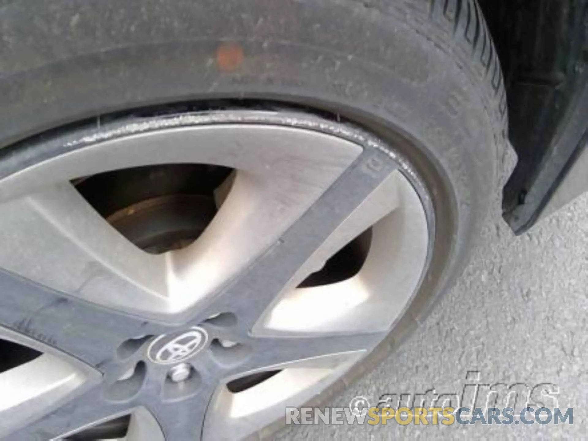5 fotografías del automóvil dañado JTDKAMFU8N3180597 TOYOTA PRIUS 2022