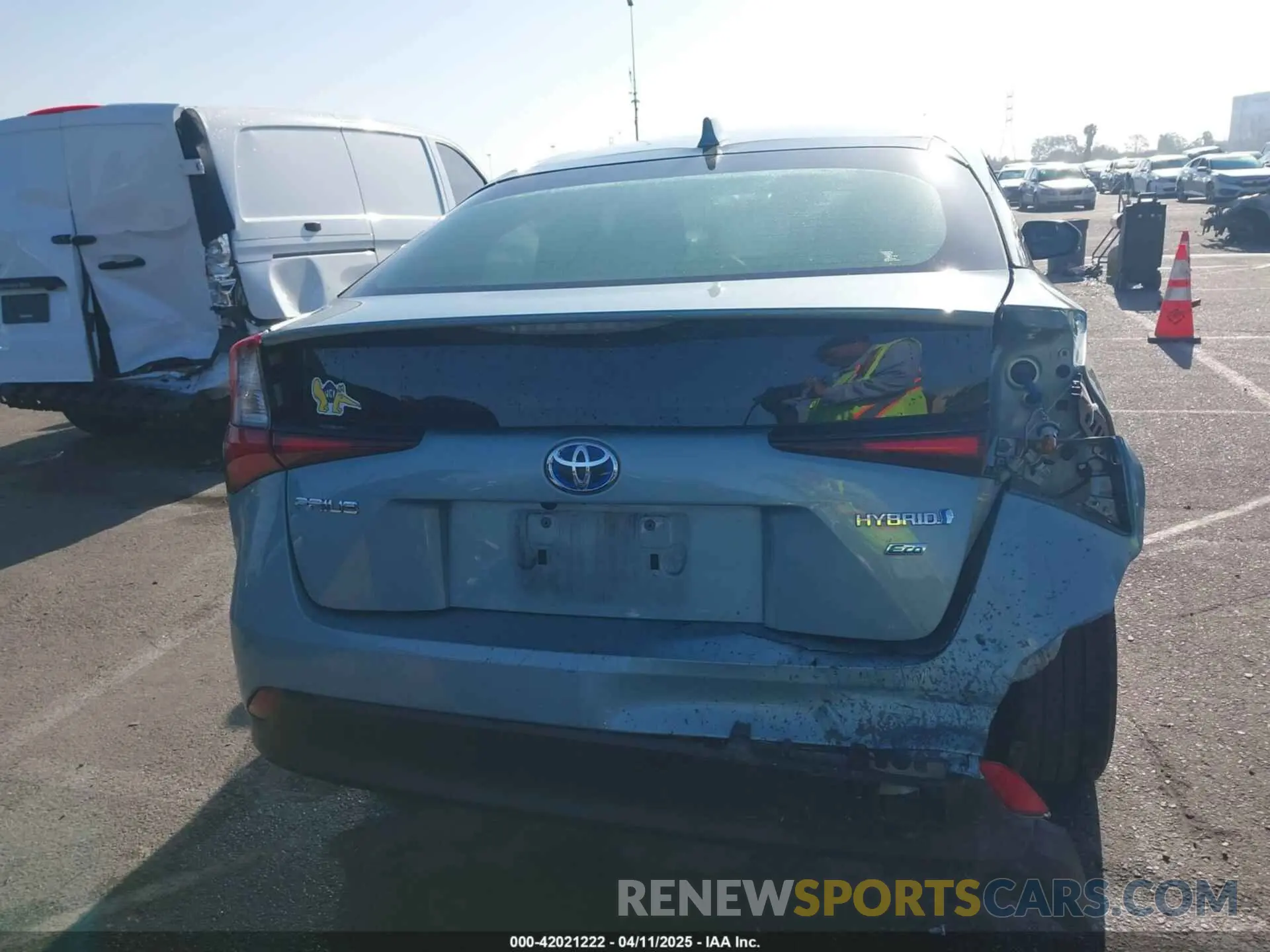 17 fotografías del automóvil dañado JTDKAMFU8N3188831 TOYOTA PRIUS 2022