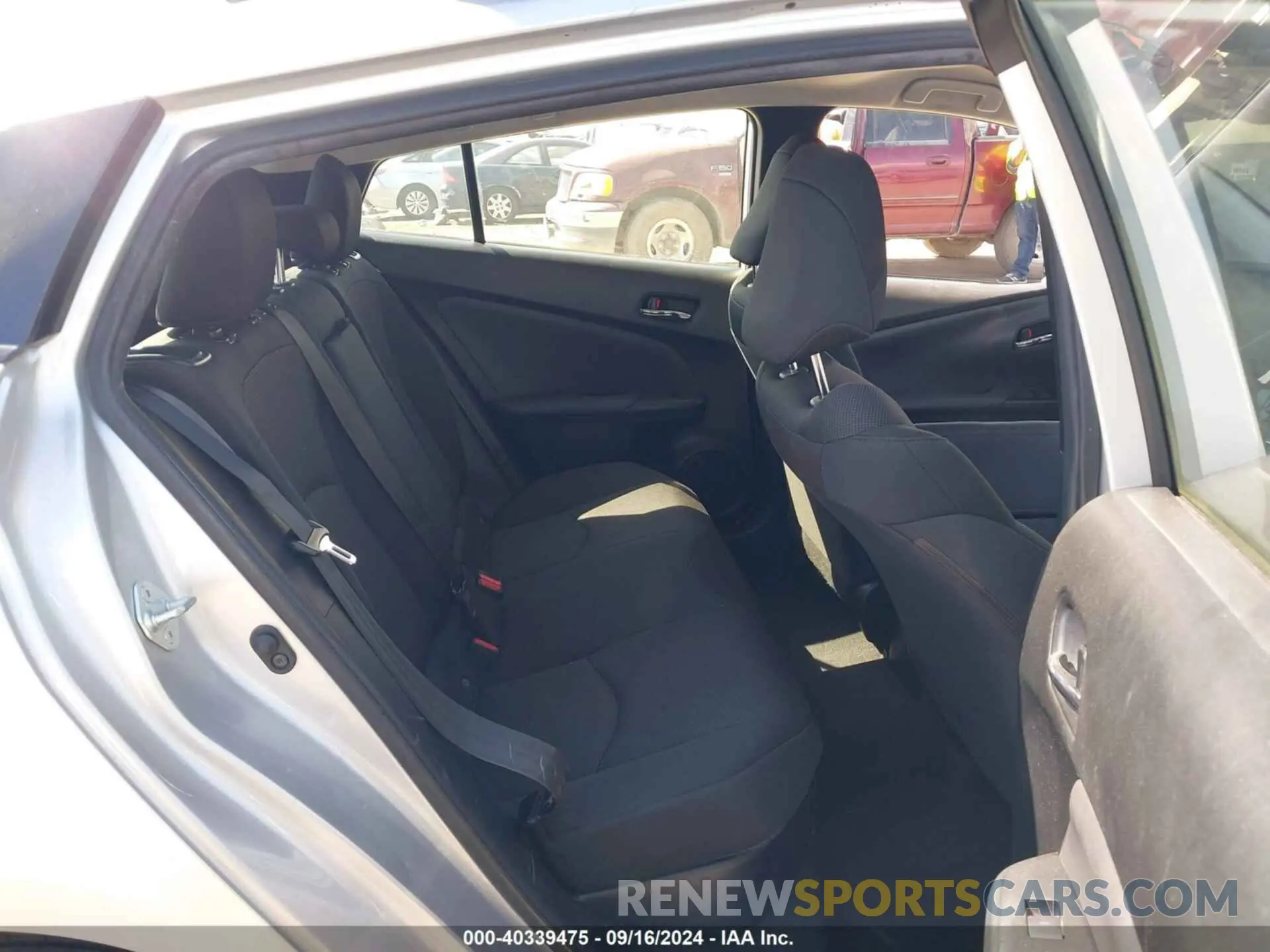8 fotografías del automóvil dañado JTDKAMFU9N3159144 TOYOTA PRIUS 2022