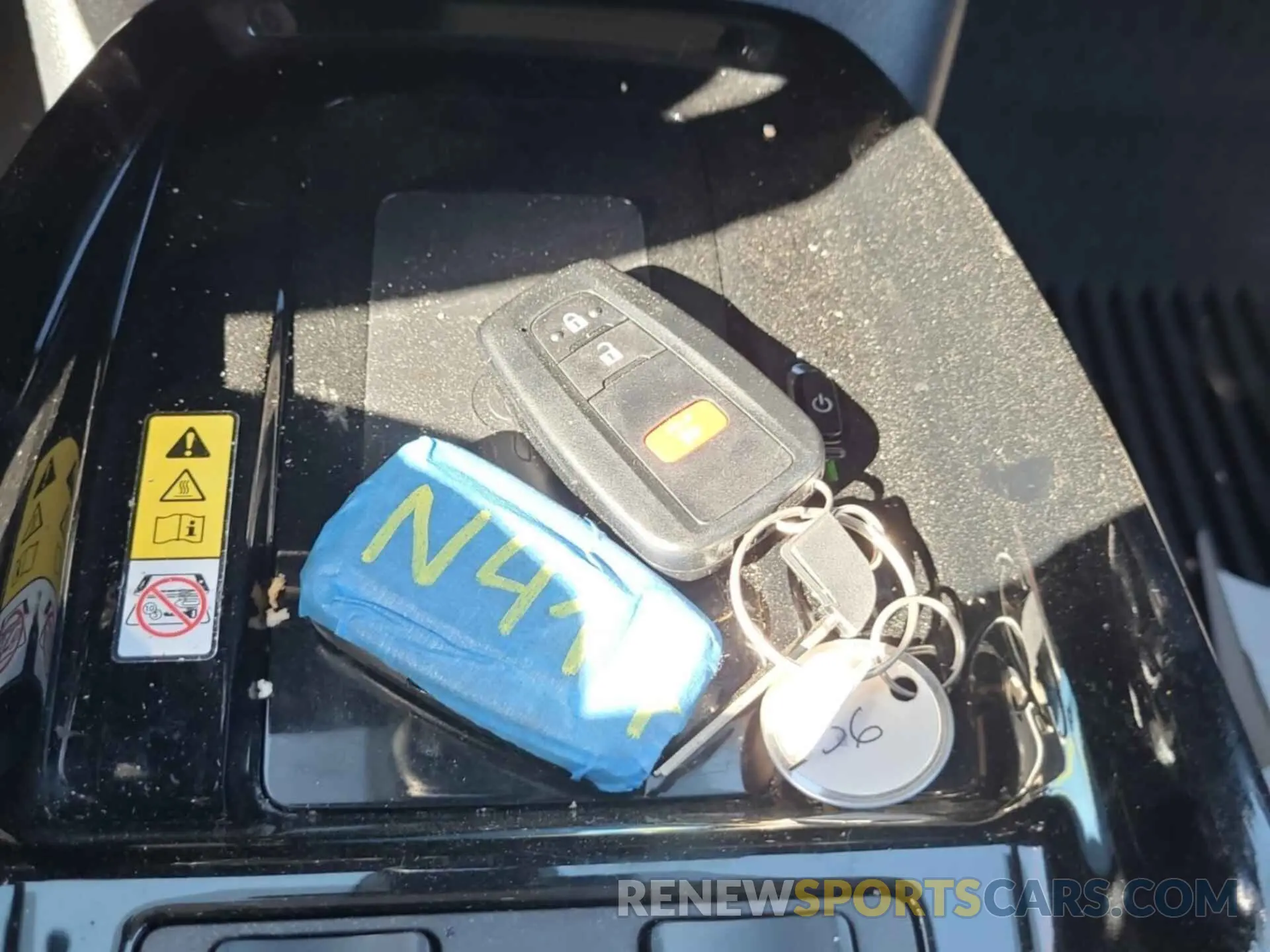 11 fotografías del automóvil dañado JTDKAMFU9N3159791 TOYOTA PRIUS 2022