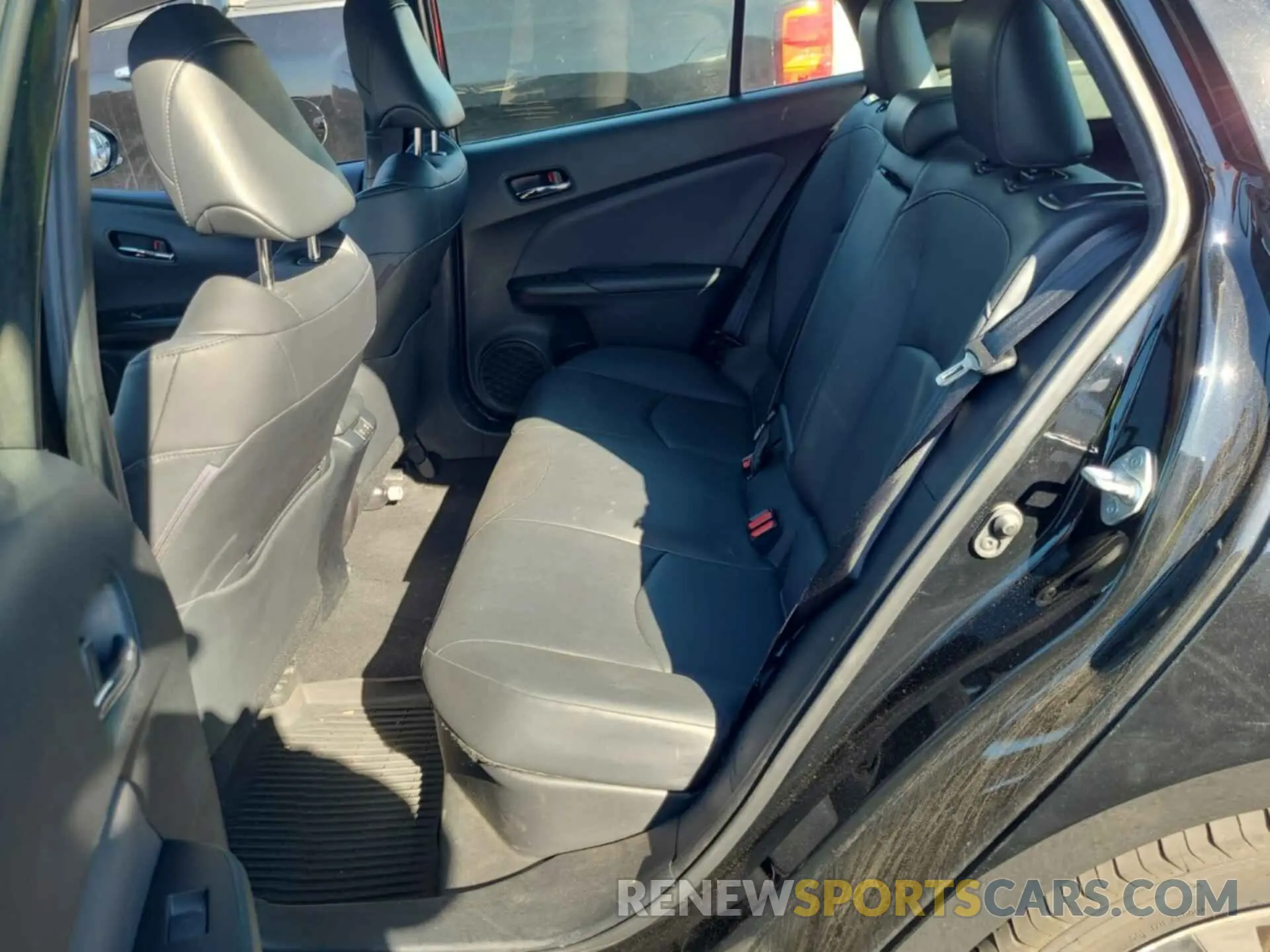 38 fotografías del automóvil dañado JTDKAMFU9N3159791 TOYOTA PRIUS 2022