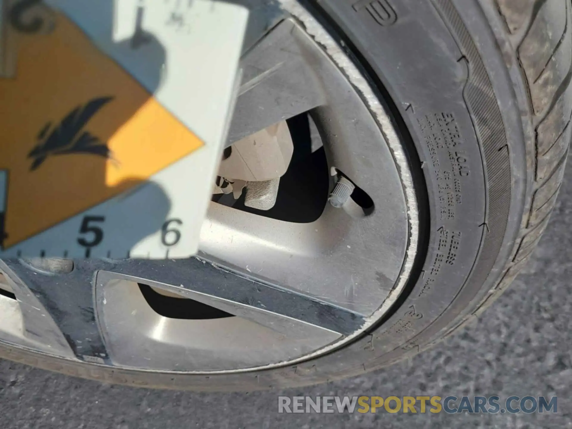 42 fotografías del automóvil dañado JTDKAMFU9N3159791 TOYOTA PRIUS 2022