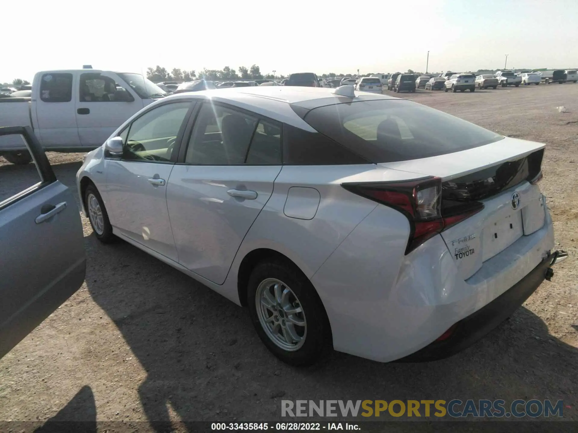 3 fotografías del automóvil dañado JTDKAMFU9N3173870 TOYOTA PRIUS 2022
