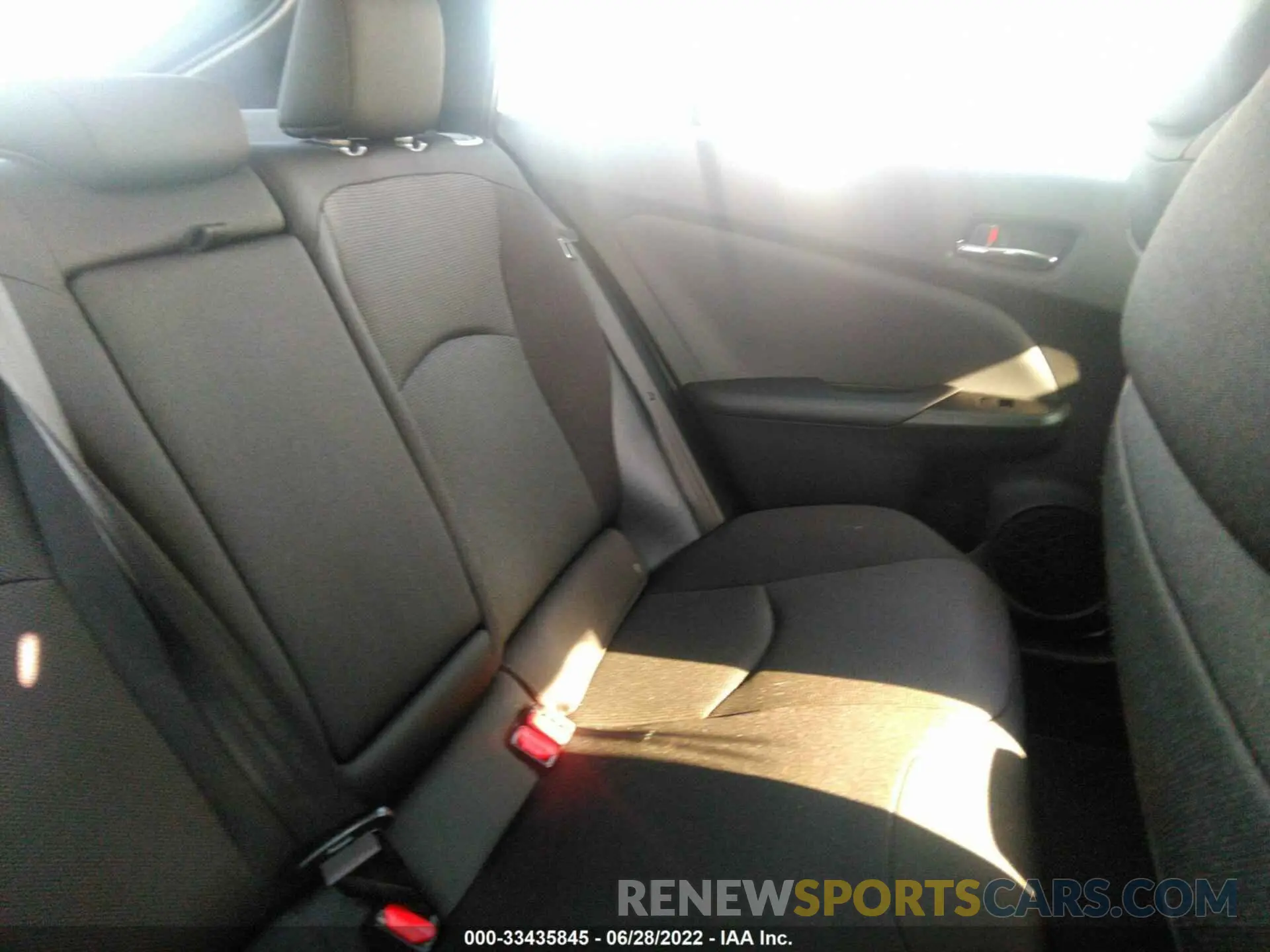 8 fotografías del automóvil dañado JTDKAMFU9N3173870 TOYOTA PRIUS 2022