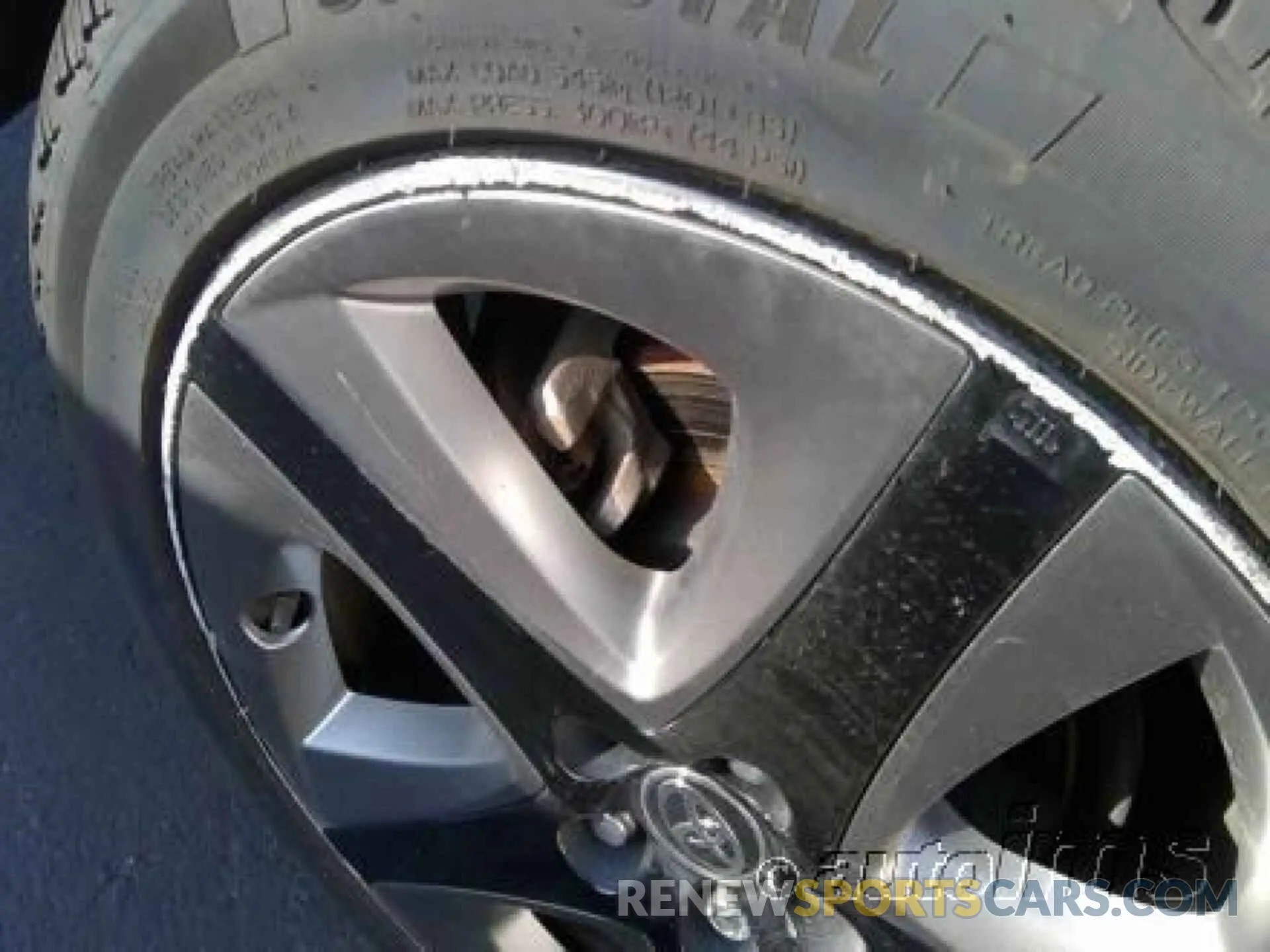 2 fotografías del automóvil dañado JTDKAMFUXN3161159 TOYOTA PRIUS 2022