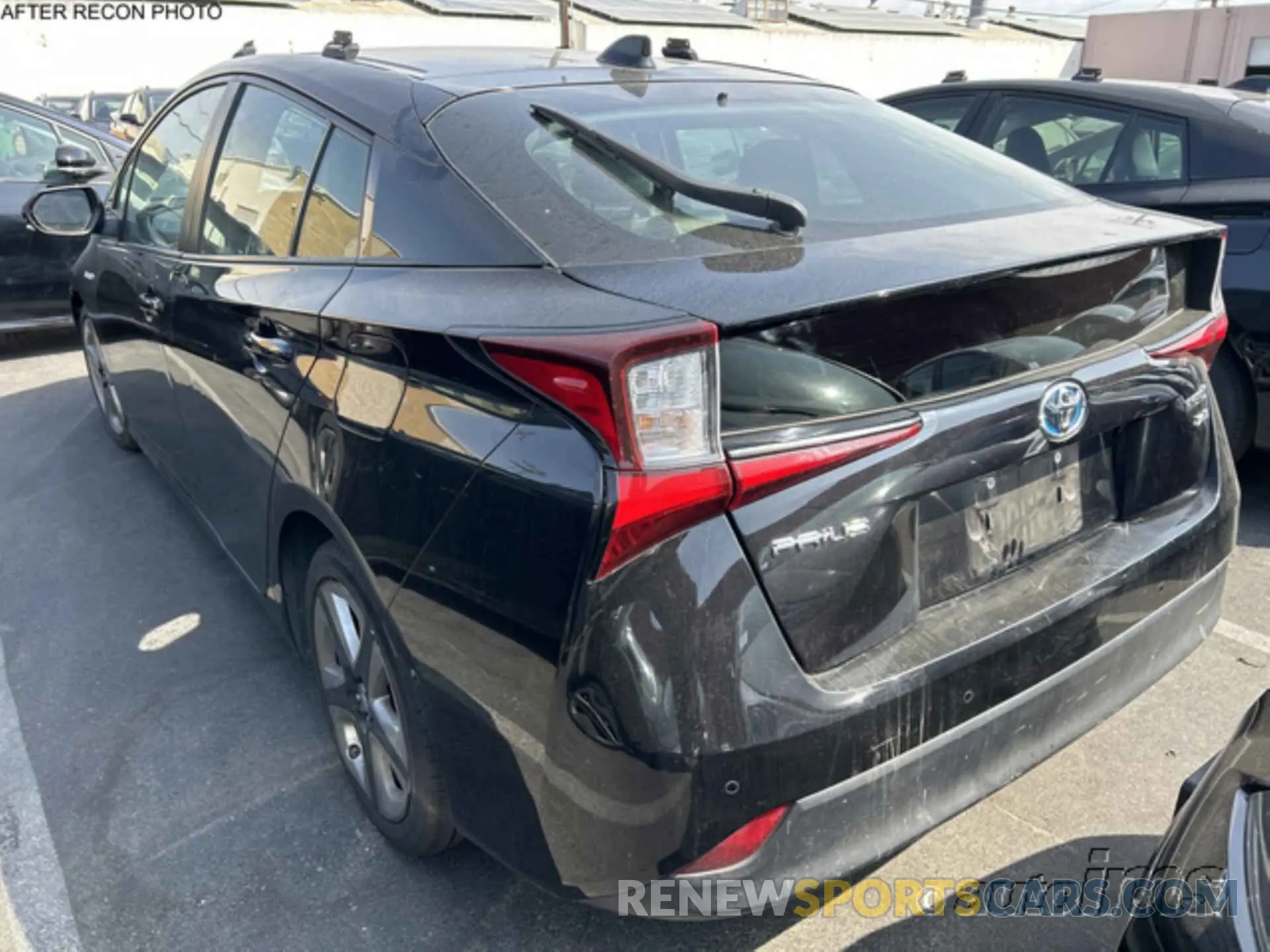 10 fotografías del automóvil dañado JTDKAMFUXN3180181 TOYOTA PRIUS 2022
