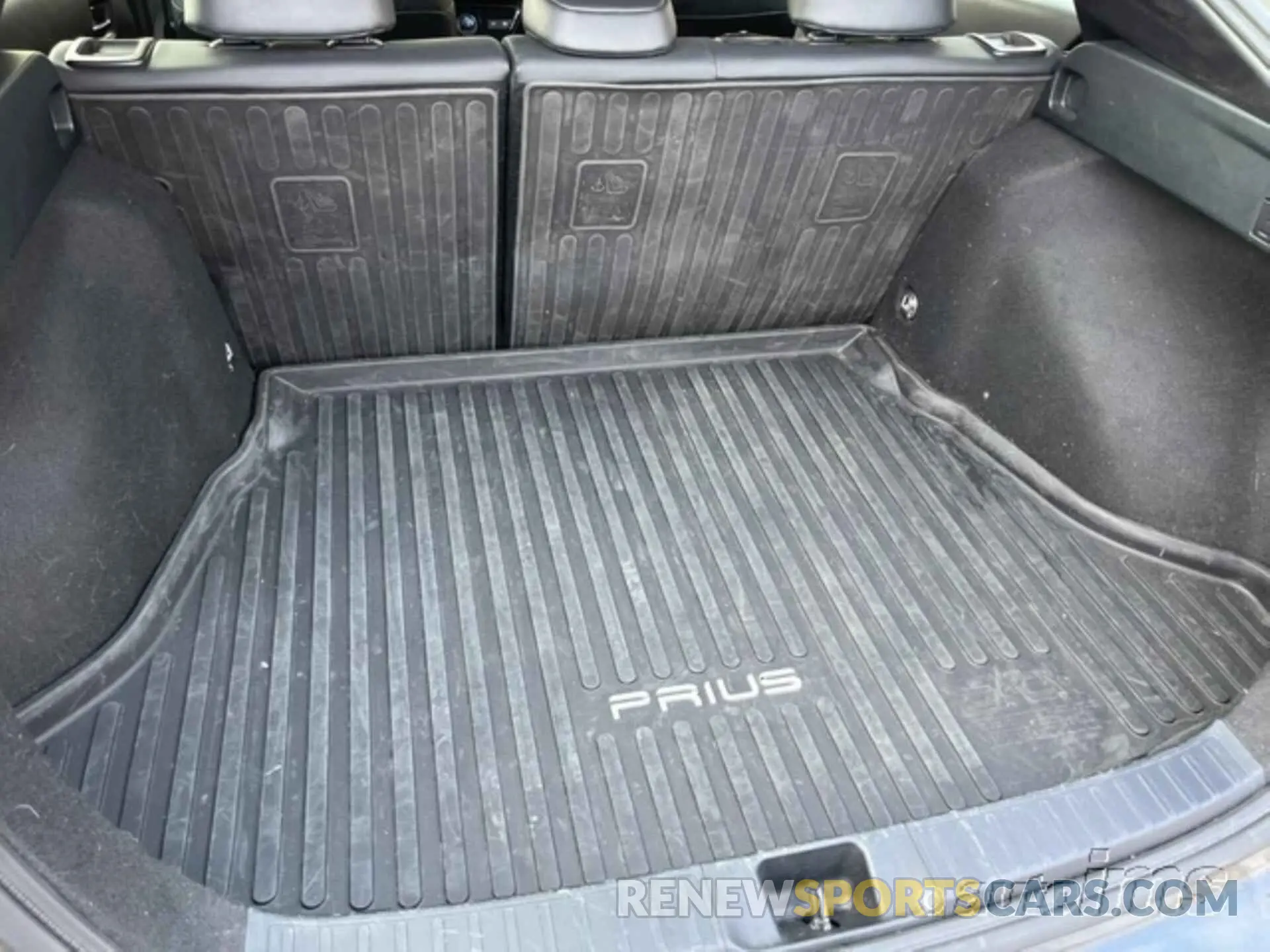 16 fotografías del automóvil dañado JTDKAMFUXN3180391 TOYOTA PRIUS 2022
