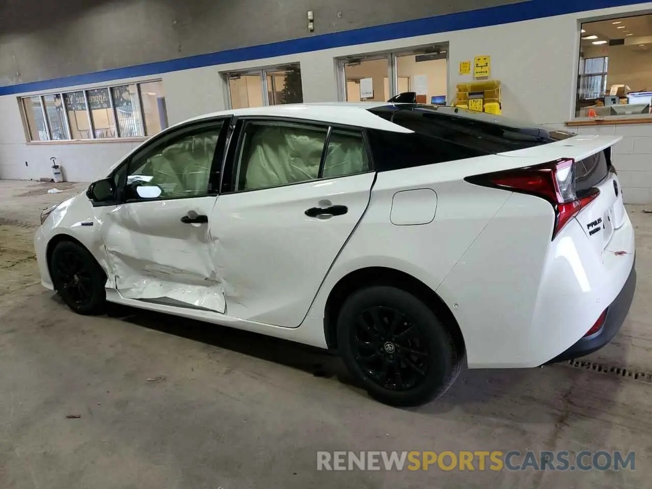 2 fotografías del automóvil dañado JTDL9MFU3N3036968 TOYOTA PRIUS 2022