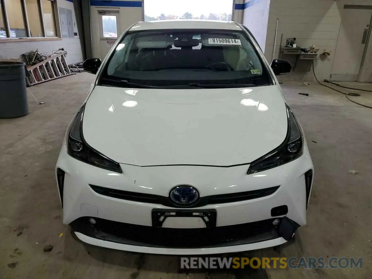 5 fotografías del automóvil dañado JTDL9MFU3N3036968 TOYOTA PRIUS 2022