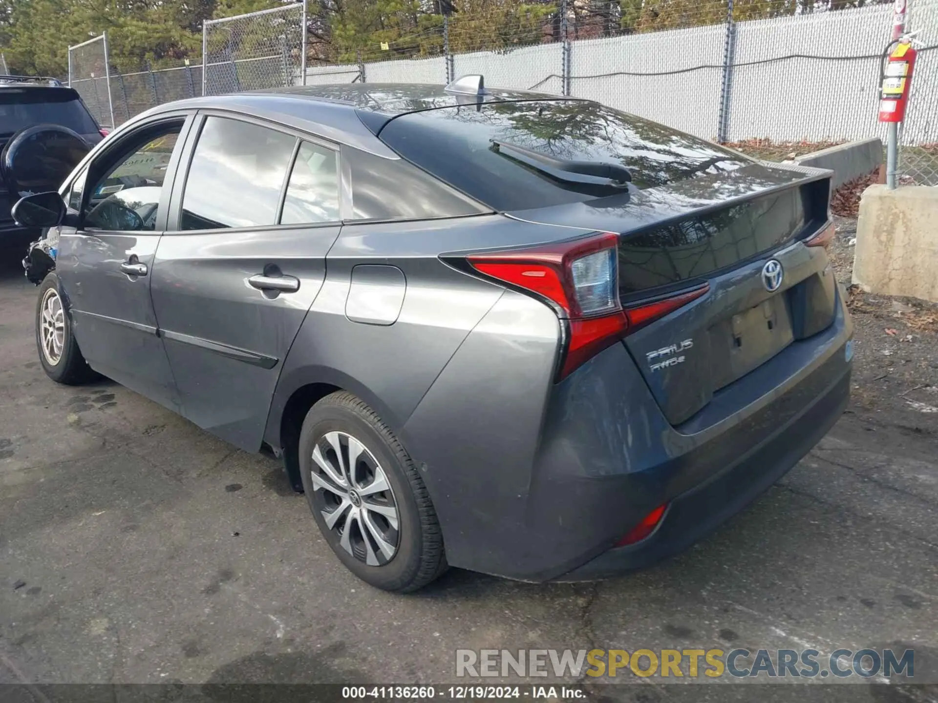 3 fotografías del automóvil dañado JTDL9MFU5N3032968 TOYOTA PRIUS 2022