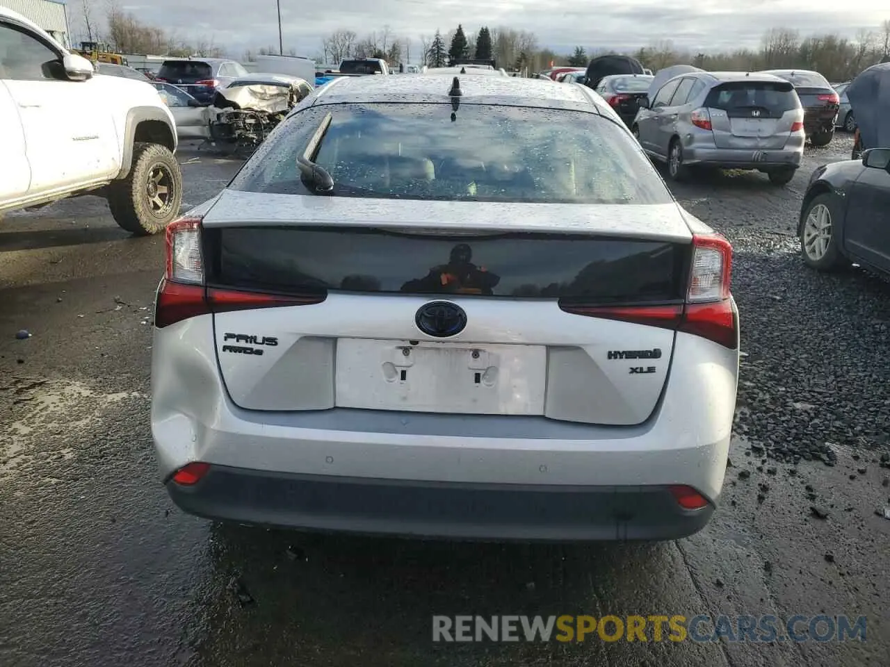 6 fotografías del automóvil dañado JTDL9MFU5N3035935 TOYOTA PRIUS 2022