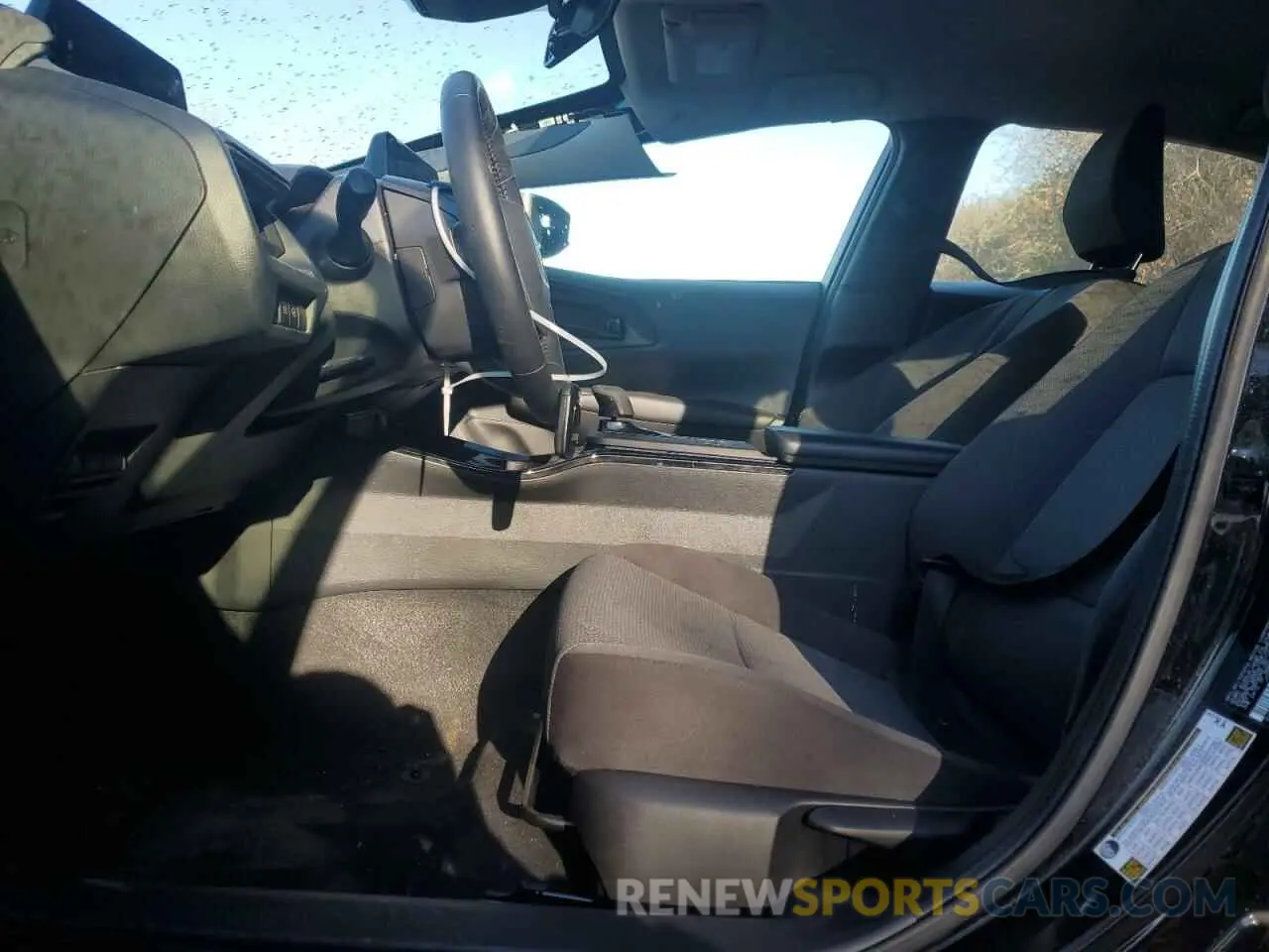 7 fotografías del automóvil dañado JTDACAAU1P3002951 TOYOTA PRIUS 2023