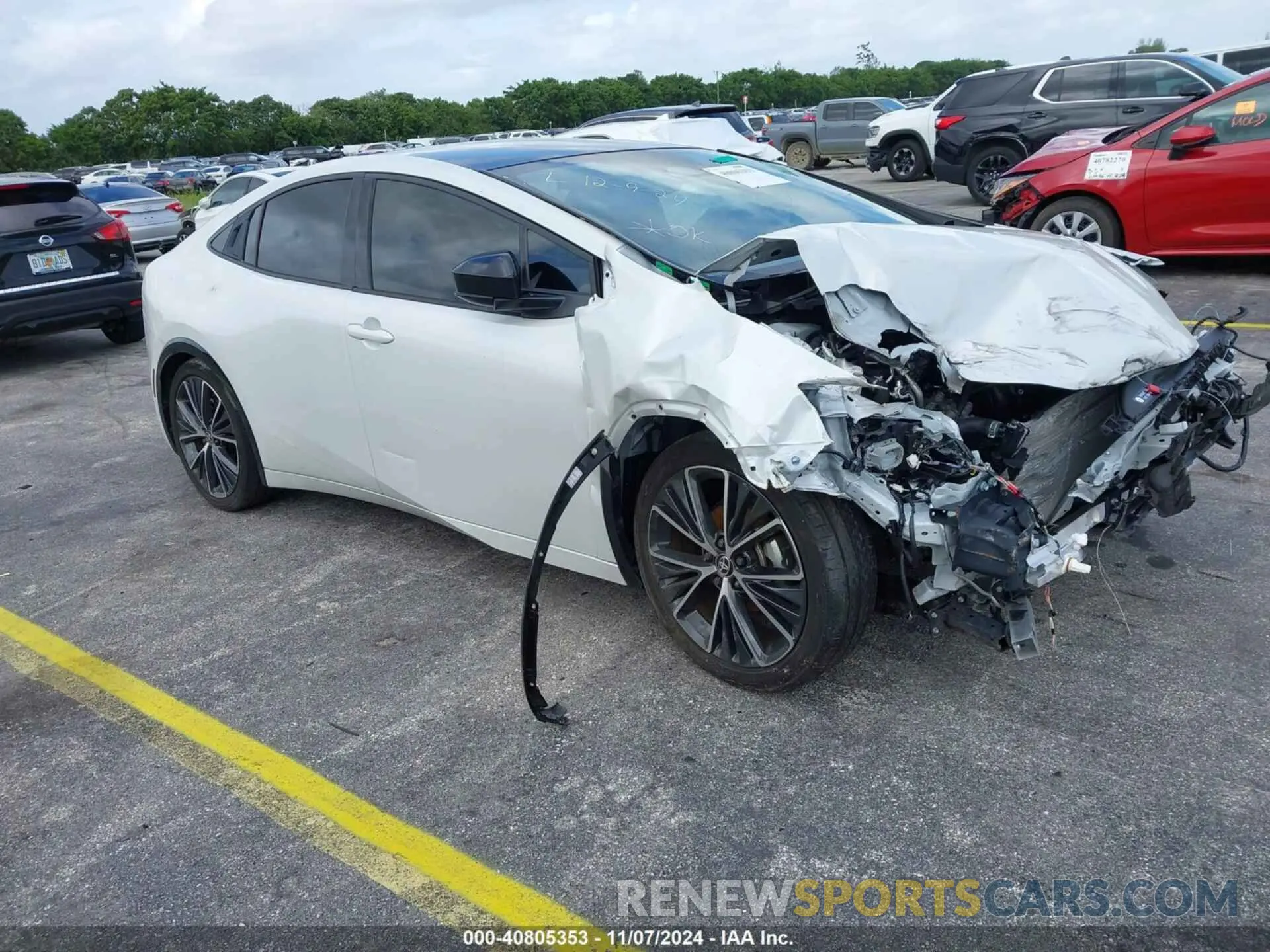 1 fotografías del automóvil dañado JTDACAAU1P3003100 TOYOTA PRIUS 2023