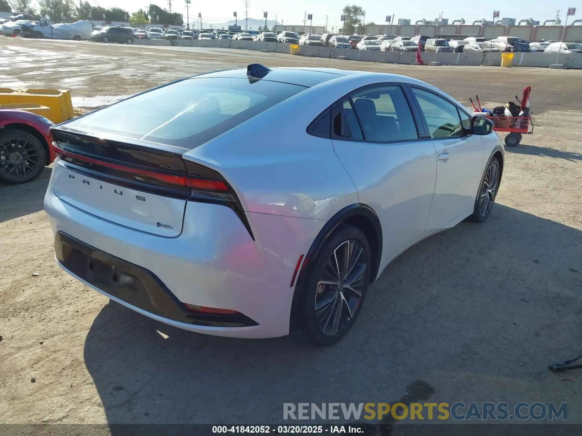 4 fotografías del automóvil dañado JTDACAAU2P3000206 TOYOTA PRIUS 2023