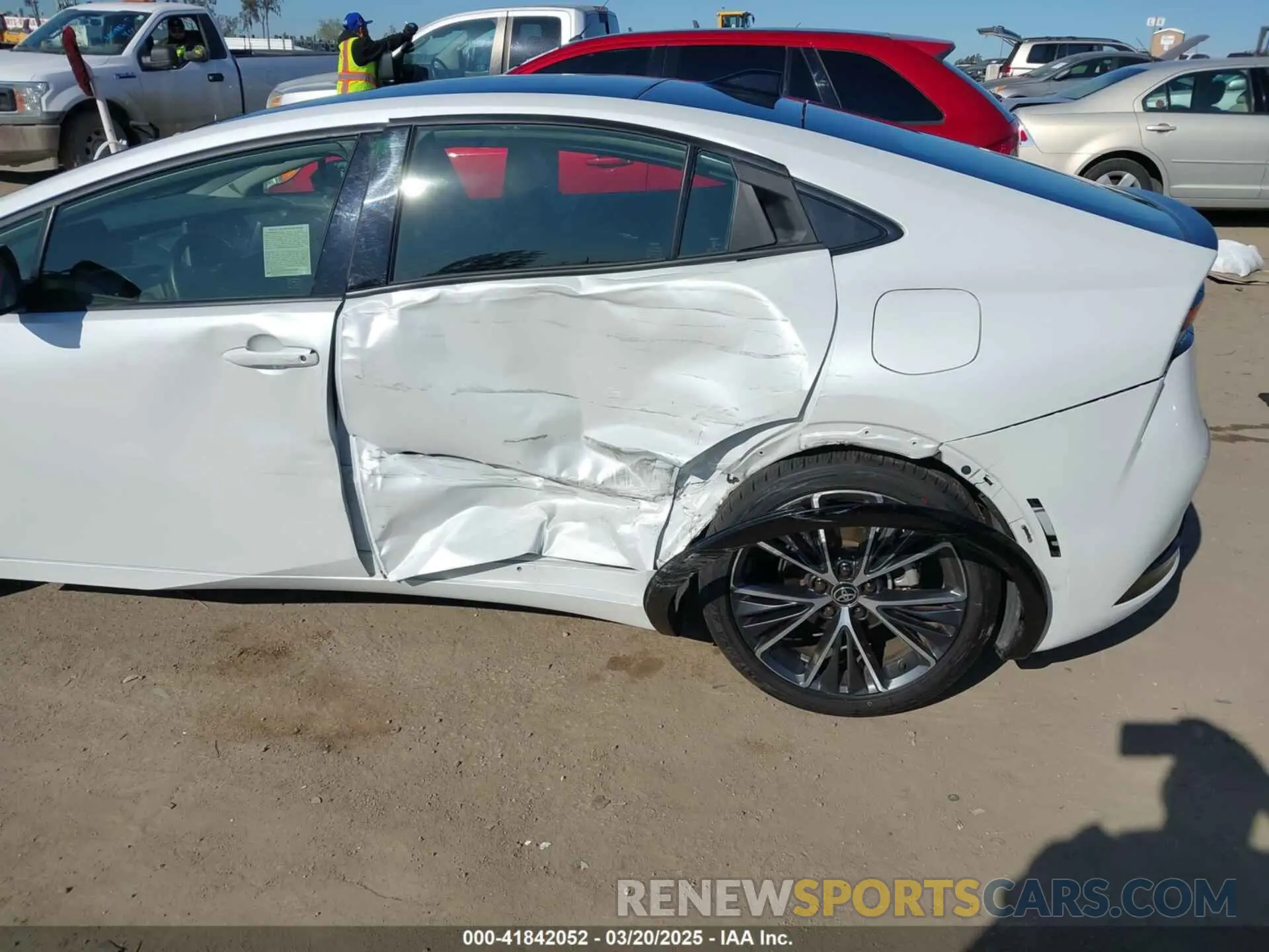 6 fotografías del automóvil dañado JTDACAAU2P3000206 TOYOTA PRIUS 2023