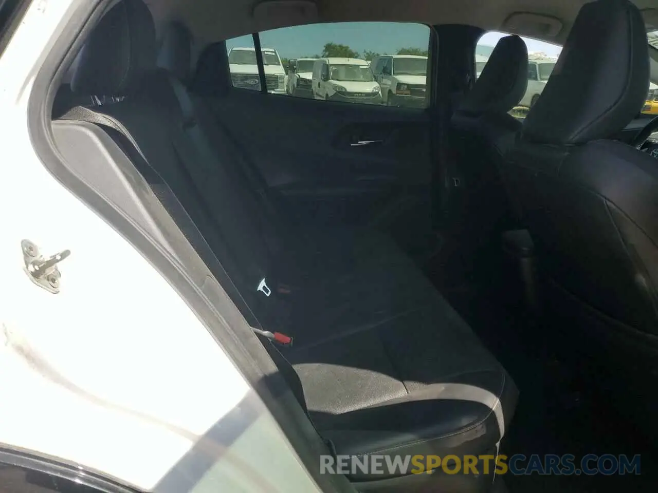 10 fotografías del automóvil dañado JTDACAAU4P3011045 TOYOTA PRIUS 2023