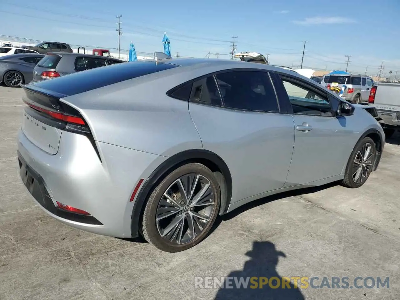 3 fotografías del automóvil dañado JTDACAAU5P3006520 TOYOTA PRIUS 2023