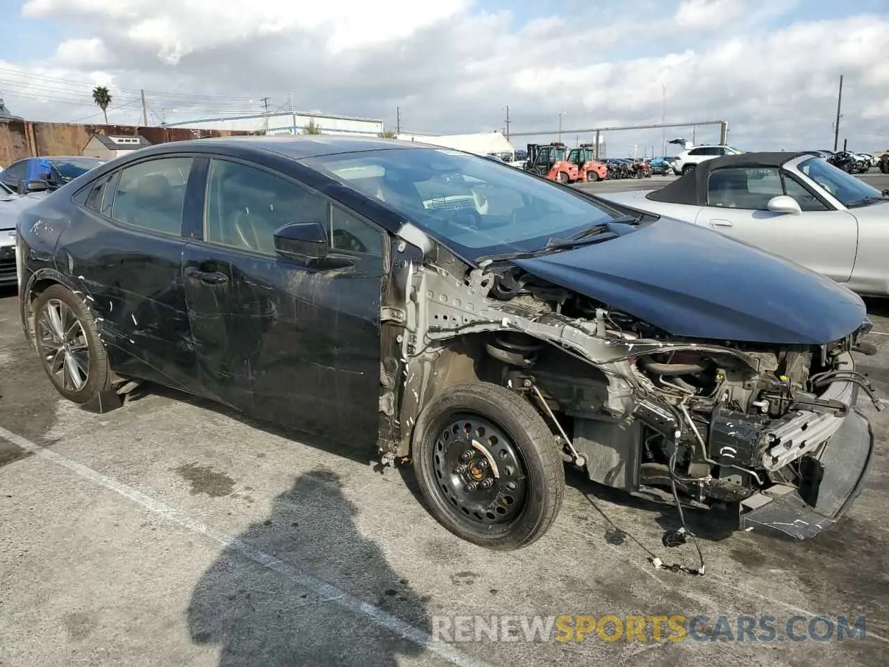 4 fotografías del automóvil dañado JTDACAAU5P3013760 TOYOTA PRIUS 2023