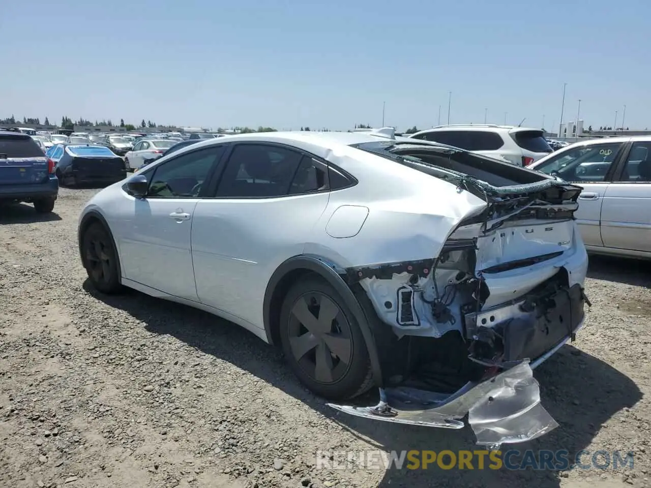 2 fotografías del automóvil dañado JTDACAAU6P3001018 TOYOTA PRIUS 2023