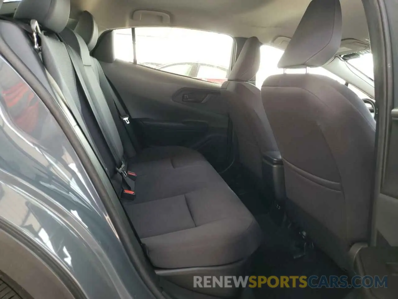 10 fotografías del automóvil dañado JTDACAAU9P3002728 TOYOTA PRIUS 2023