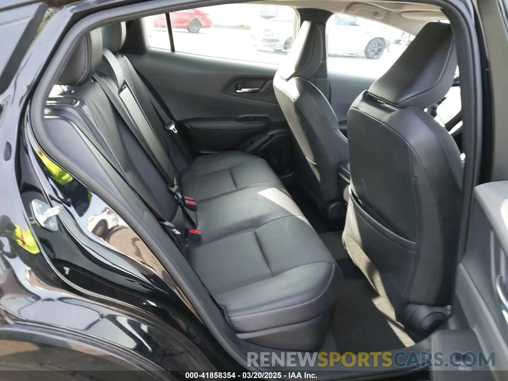 8 fotografías del automóvil dañado JTDACAAU9P3013616 TOYOTA PRIUS 2023
