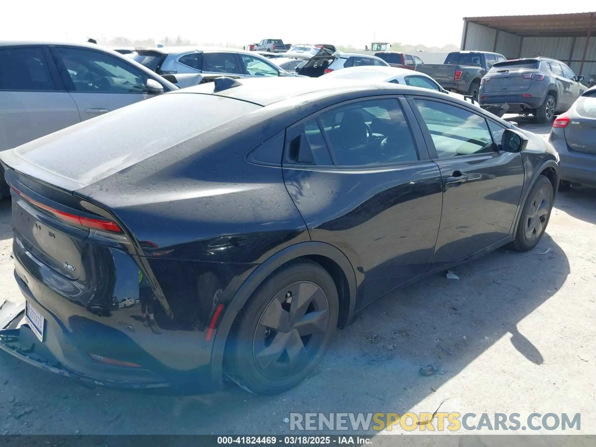 4 fotografías del automóvil dañado JTDACAAUXP3008201 TOYOTA PRIUS 2023