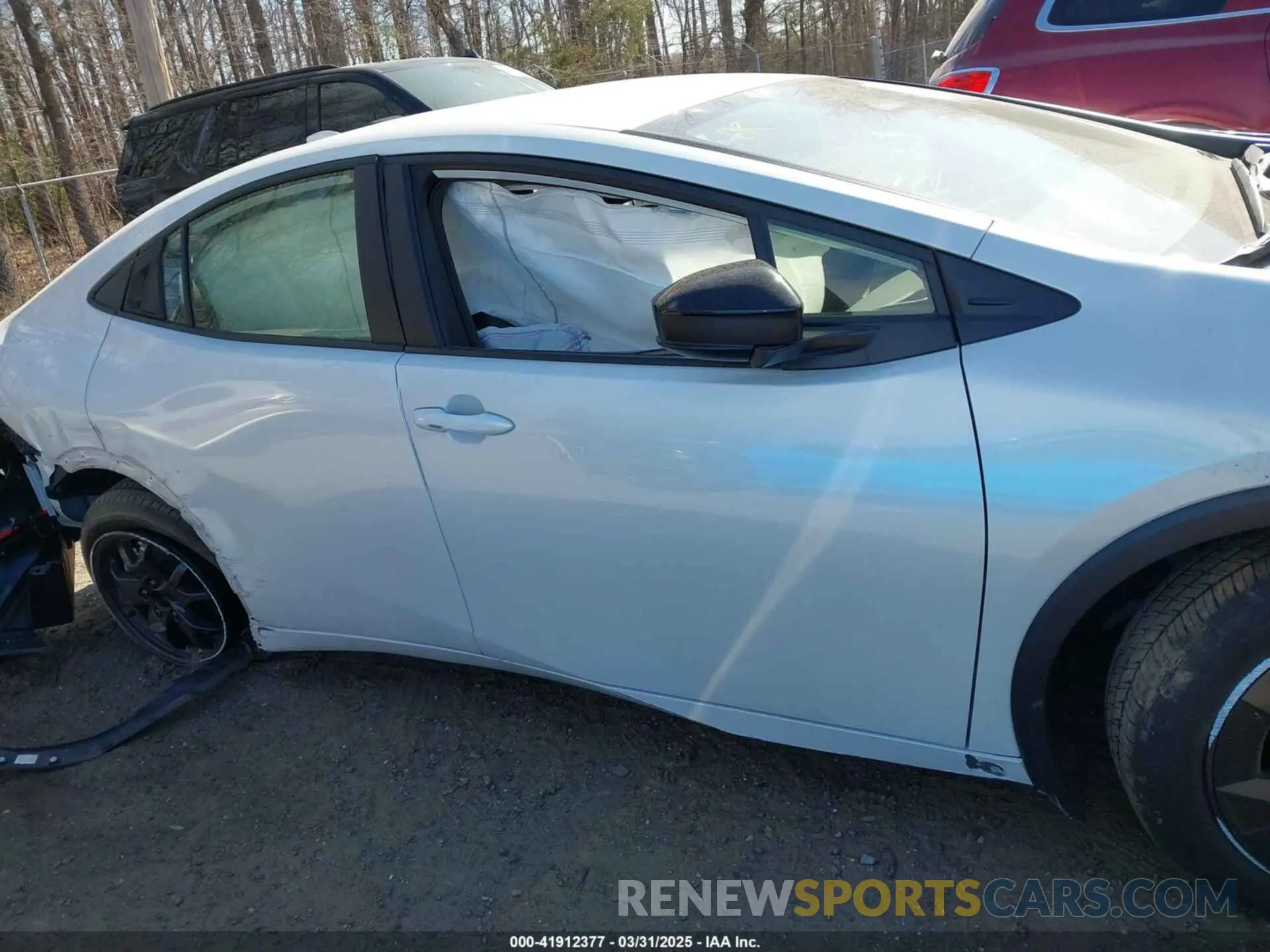 13 fotografías del automóvil dañado JTDACAAUXP3010983 TOYOTA PRIUS 2023