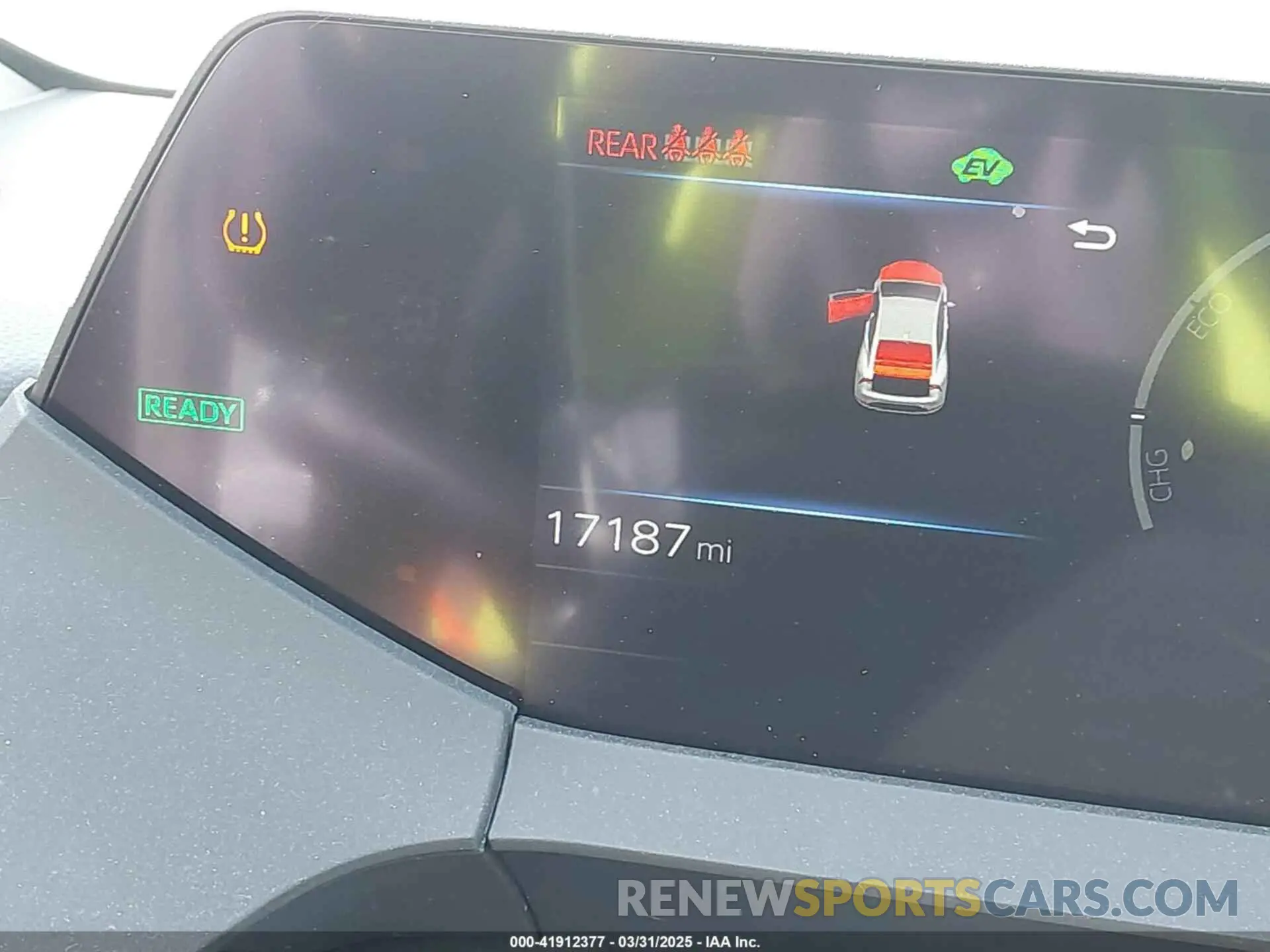 15 fotografías del automóvil dañado JTDACAAUXP3010983 TOYOTA PRIUS 2023