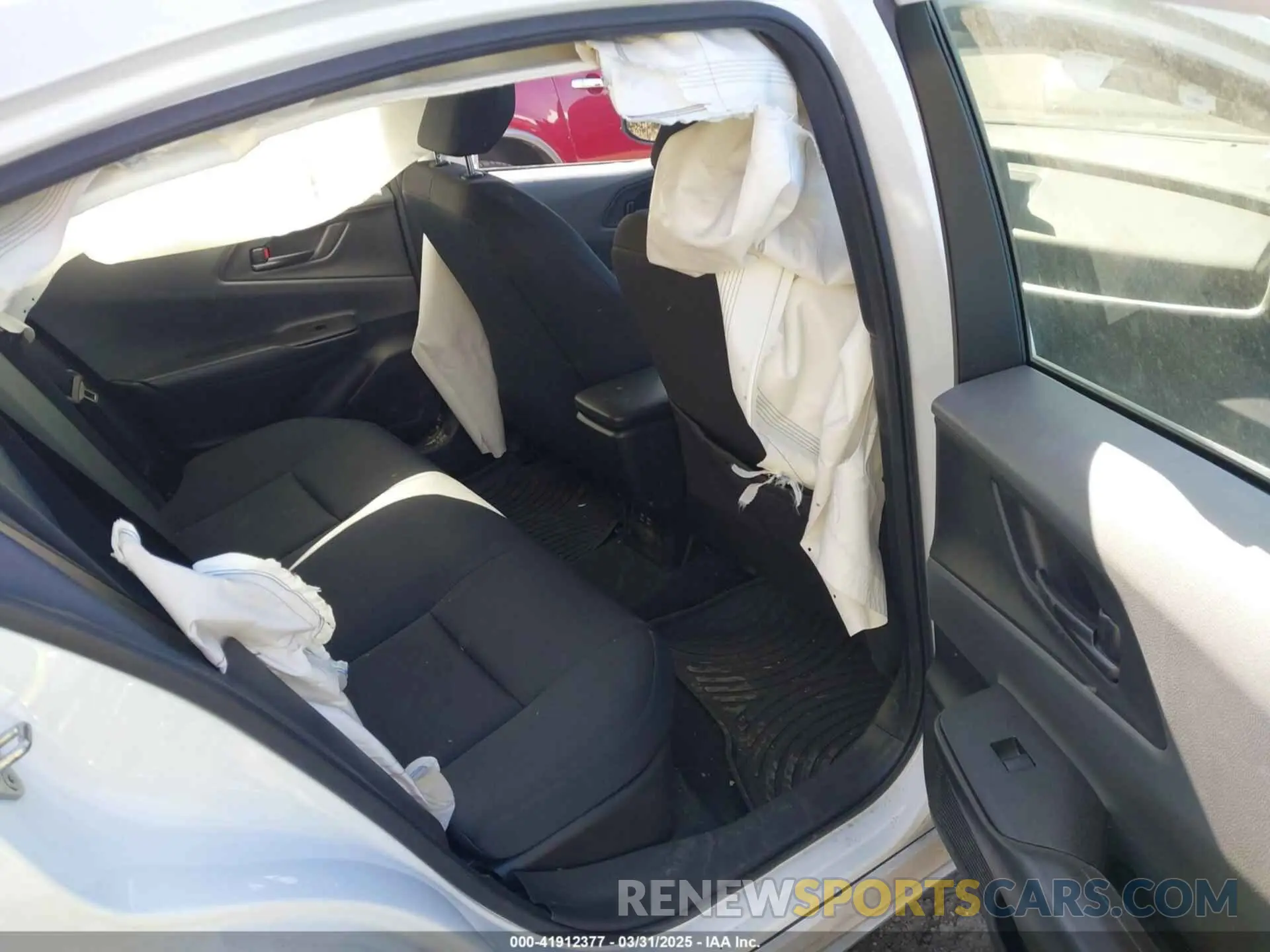 8 fotografías del automóvil dañado JTDACAAUXP3010983 TOYOTA PRIUS 2023