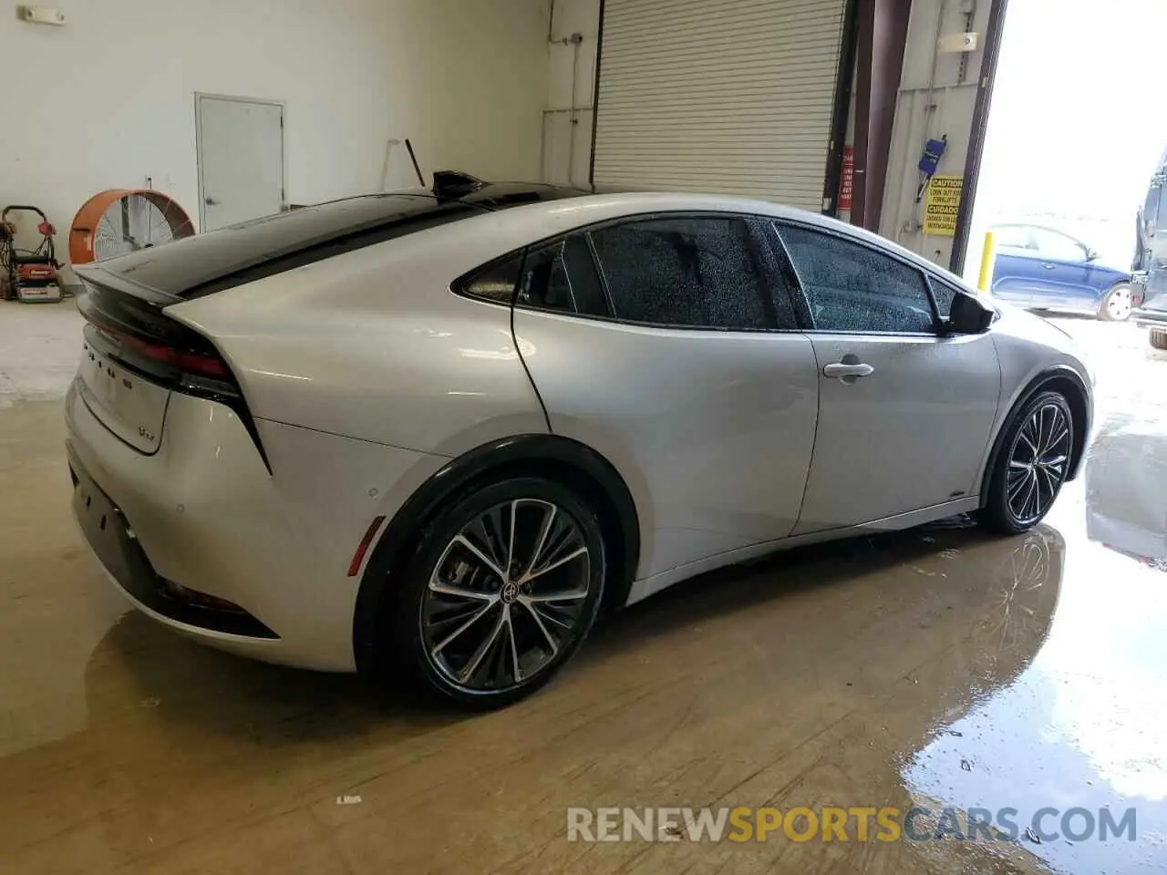 3 fotografías del automóvil dañado JTDADABU1P3005635 TOYOTA PRIUS 2023