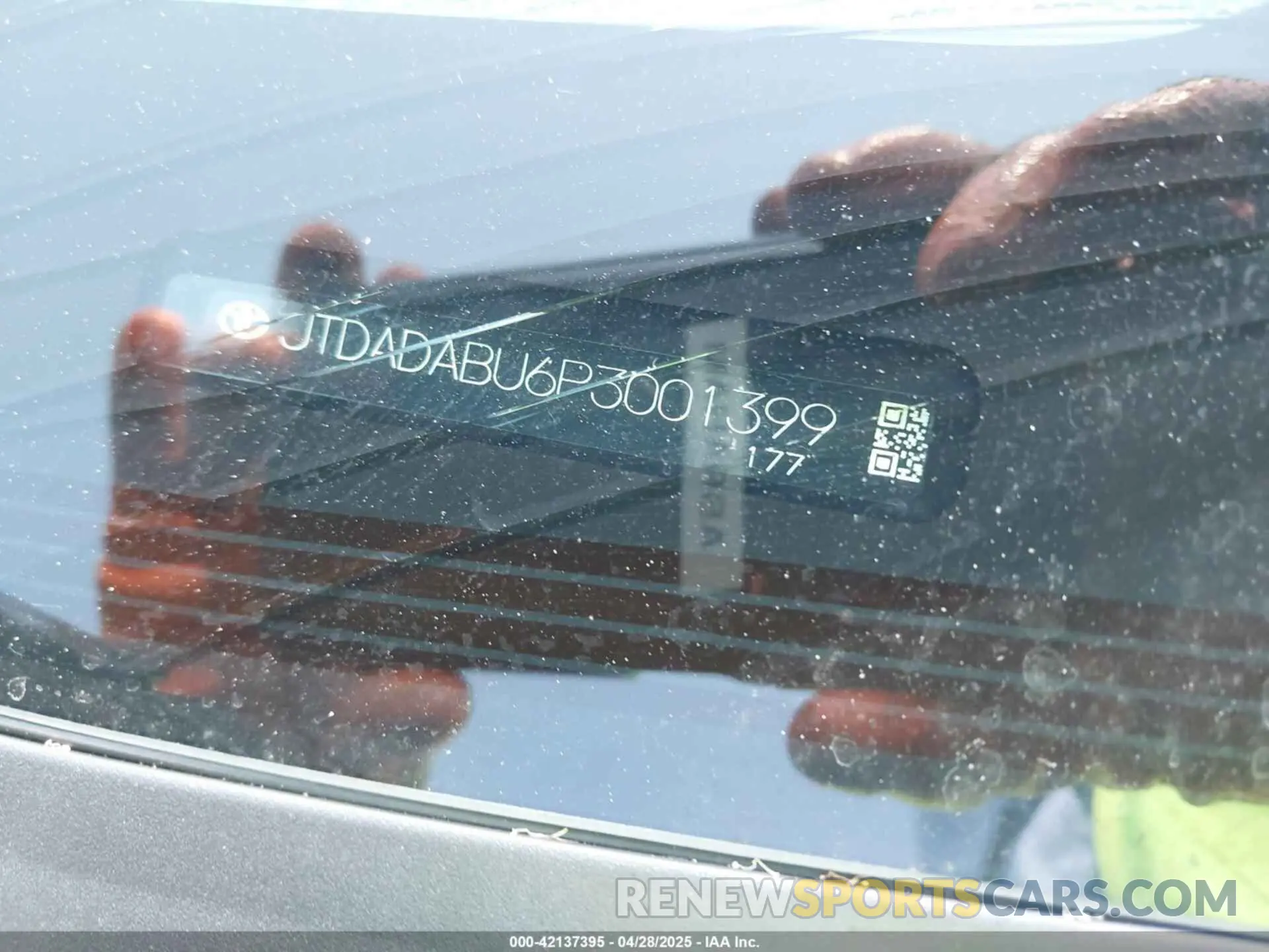 9 fotografías del automóvil dañado JTDADABU6P3001399 TOYOTA PRIUS 2023