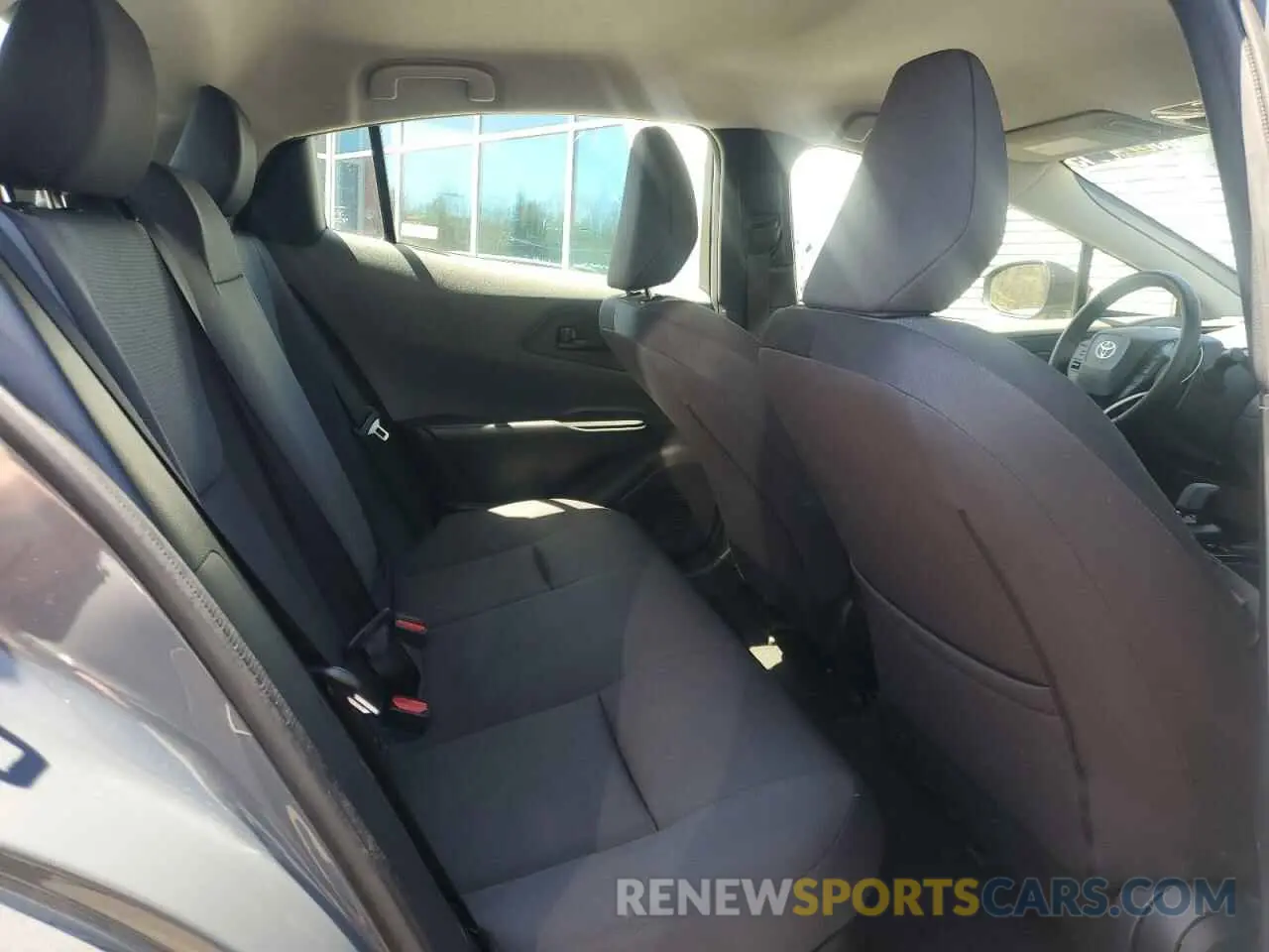 10 fotografías del automóvil dañado JTDACAAU0R3018979 TOYOTA PRIUS 2024