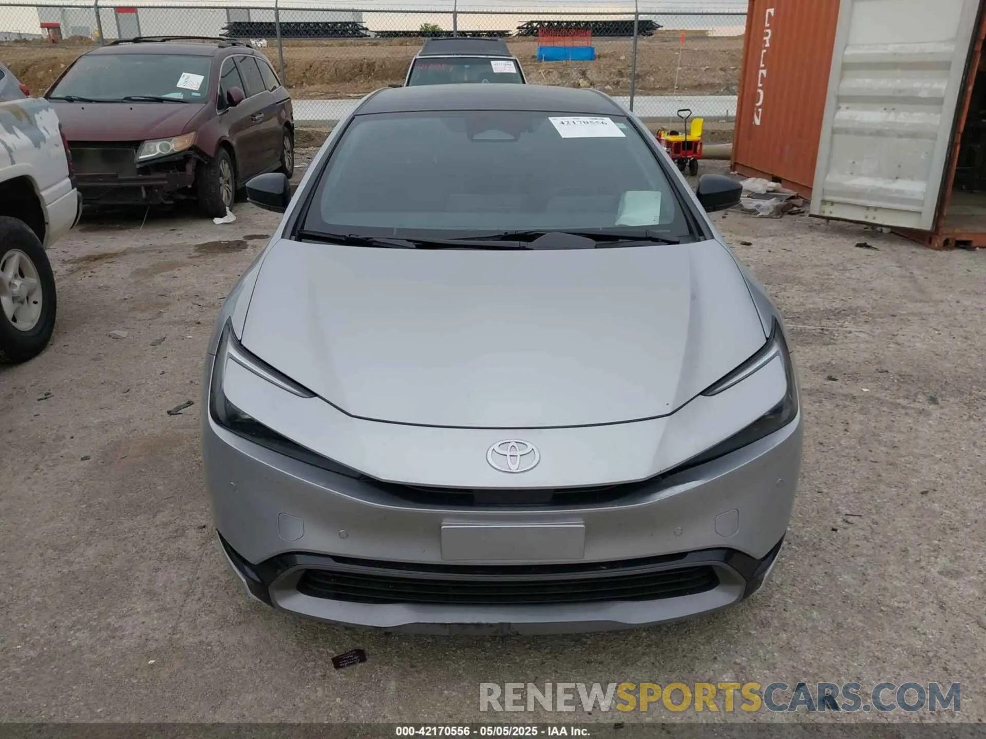 12 fotografías del automóvil dañado JTDACAAU0R3020473 TOYOTA PRIUS 2024