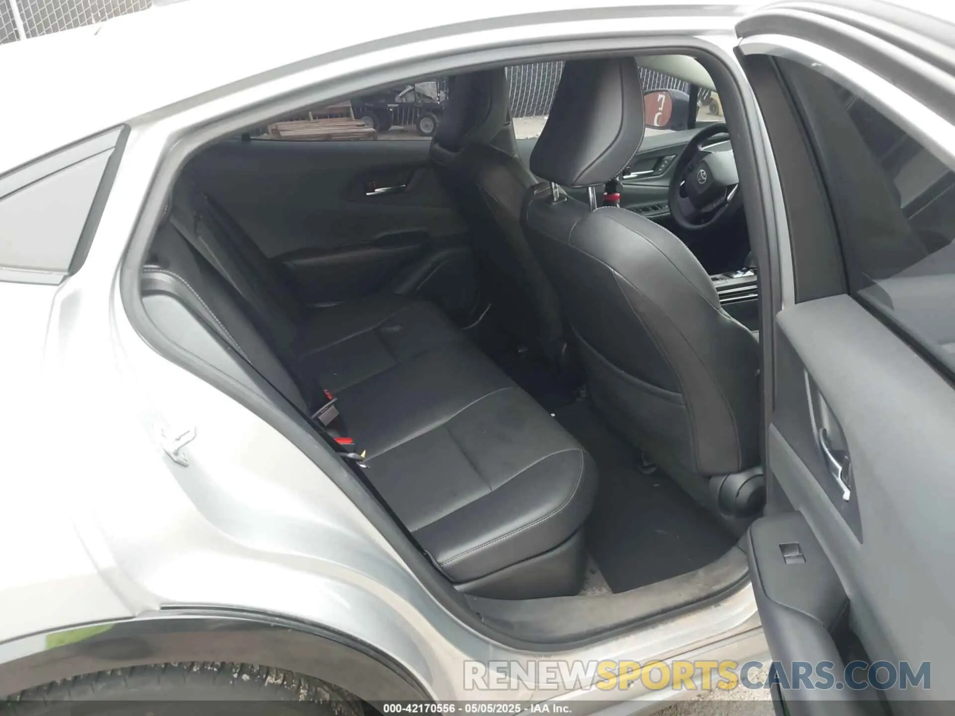 8 fotografías del automóvil dañado JTDACAAU0R3020473 TOYOTA PRIUS 2024