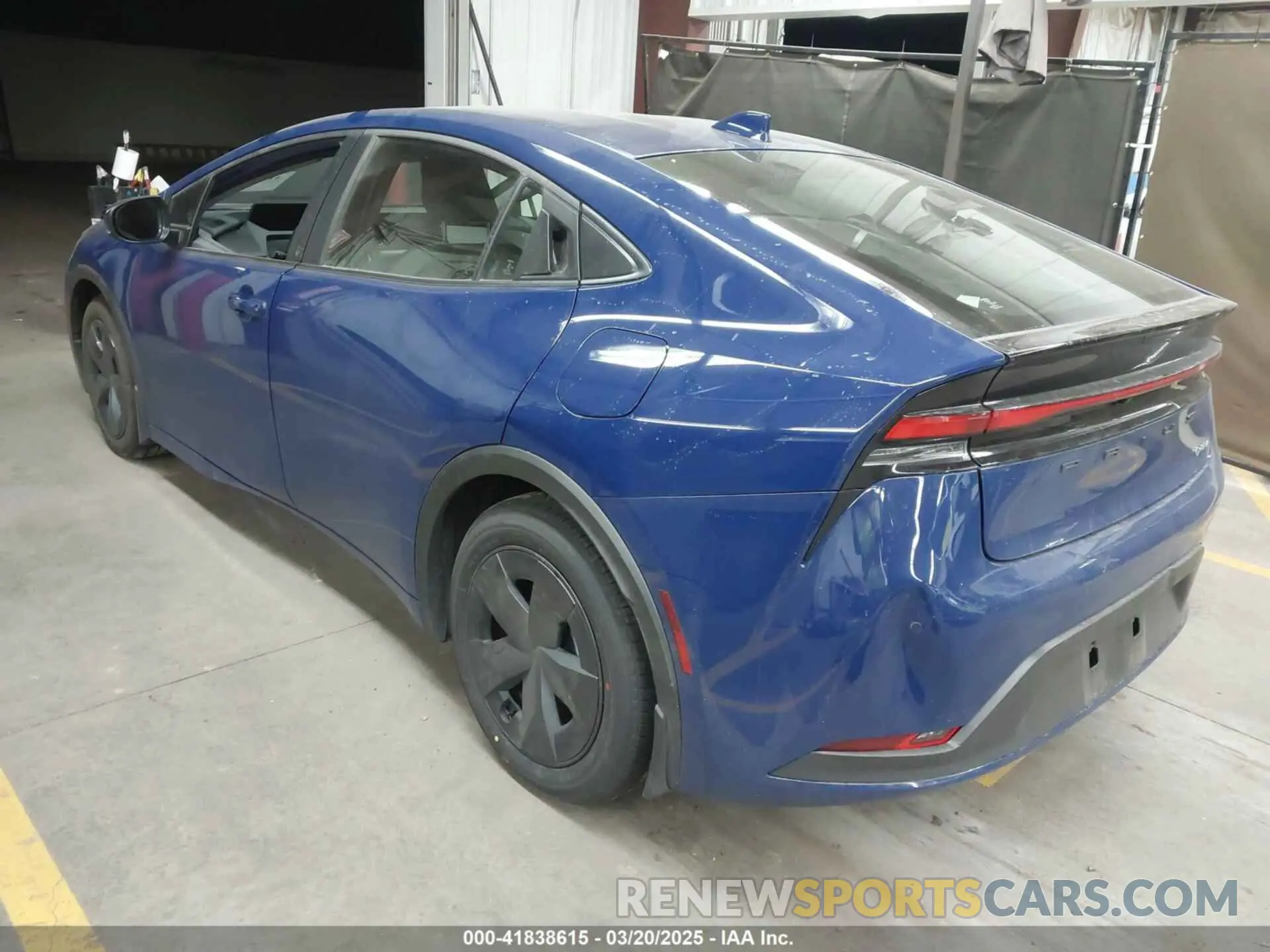 3 fotografías del automóvil dañado JTDACAAU0R3030582 TOYOTA PRIUS 2024