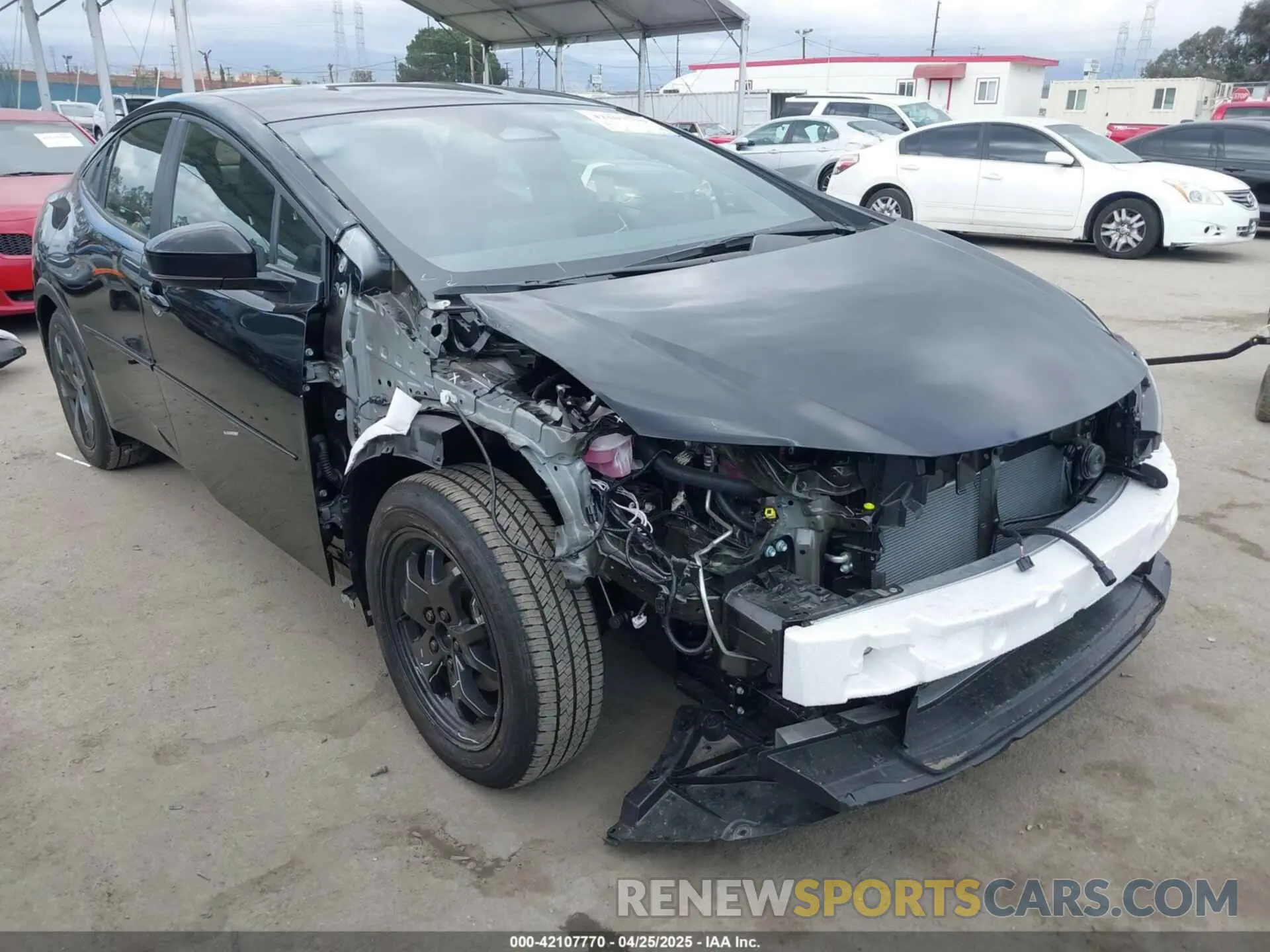 1 fotografías del automóvil dañado JTDACAAU2R3046380 TOYOTA PRIUS 2024