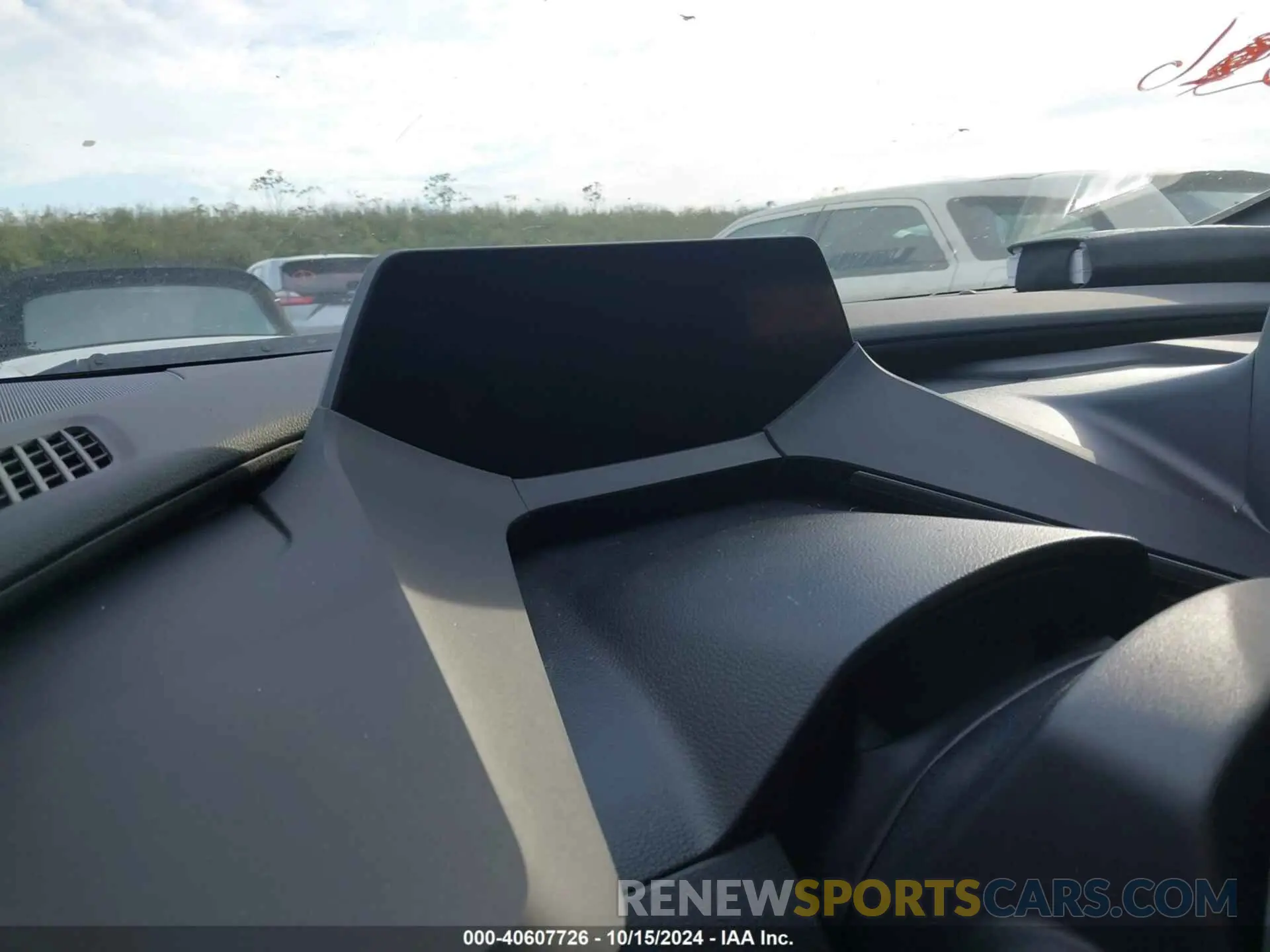 7 fotografías del automóvil dañado JTDACAAU3R3030639 TOYOTA PRIUS 2024