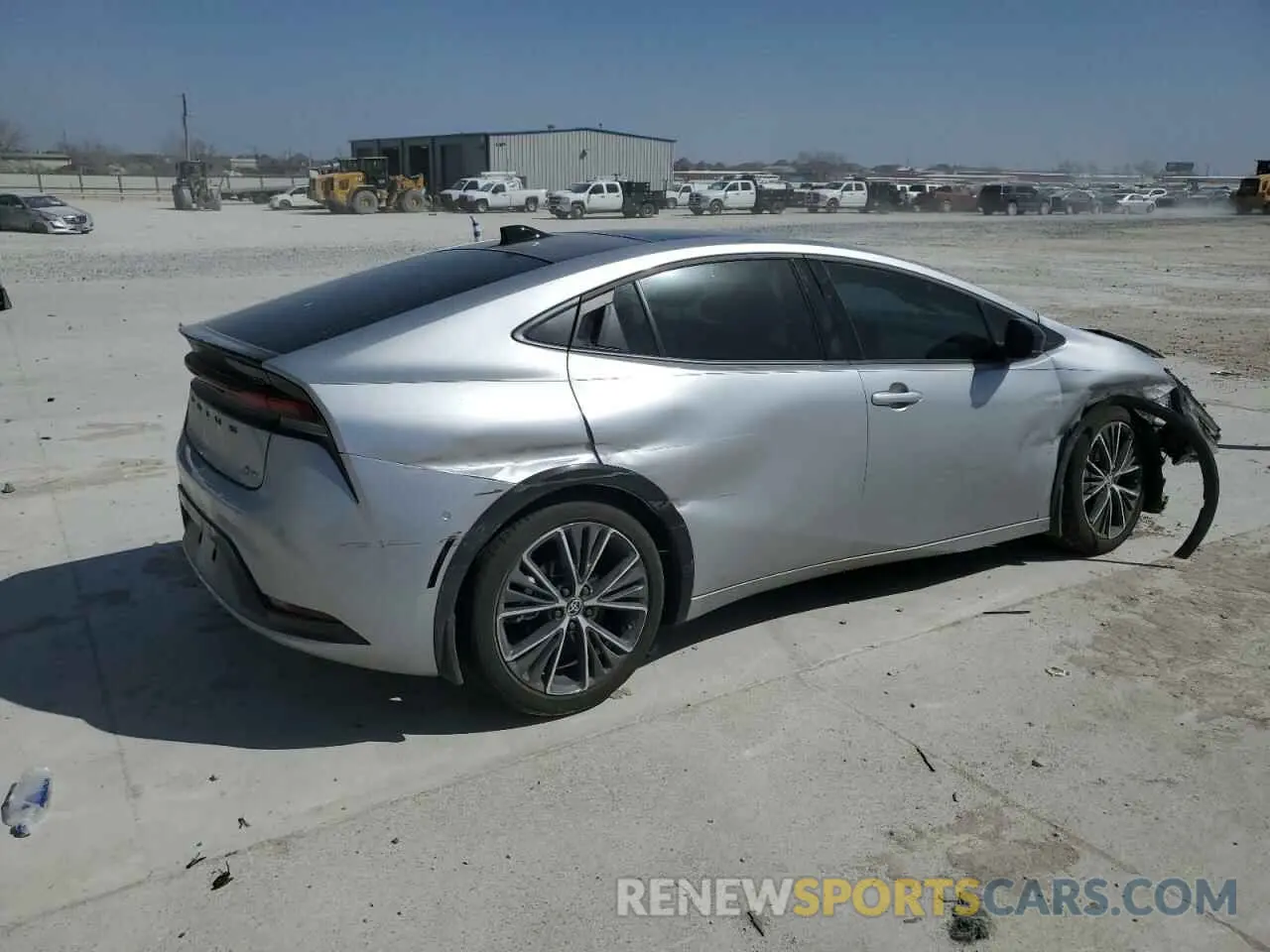 3 fotografías del automóvil dañado JTDACAAU4R3033761 TOYOTA PRIUS 2024