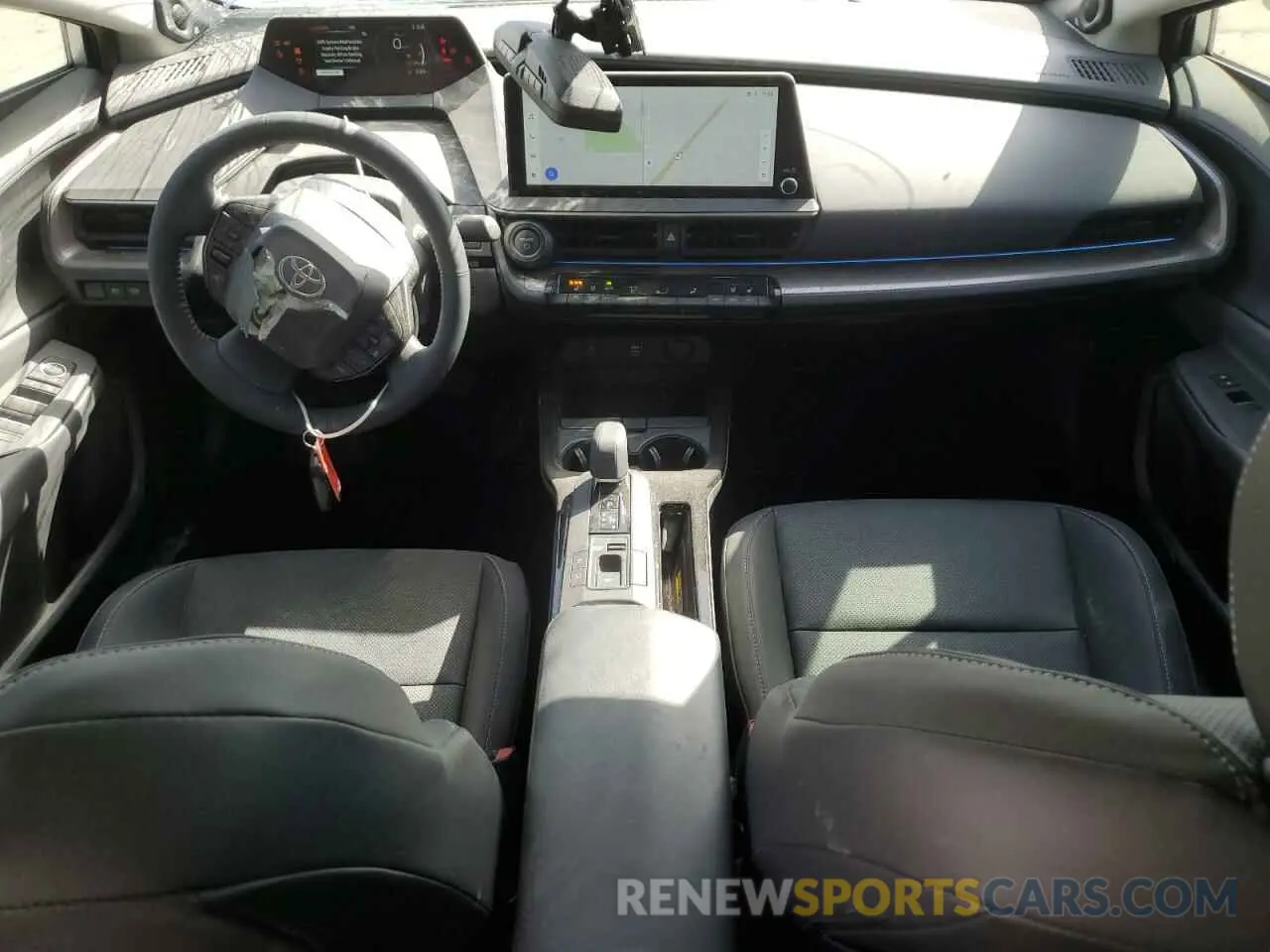 8 fotografías del automóvil dañado JTDACAAU4R3033761 TOYOTA PRIUS 2024