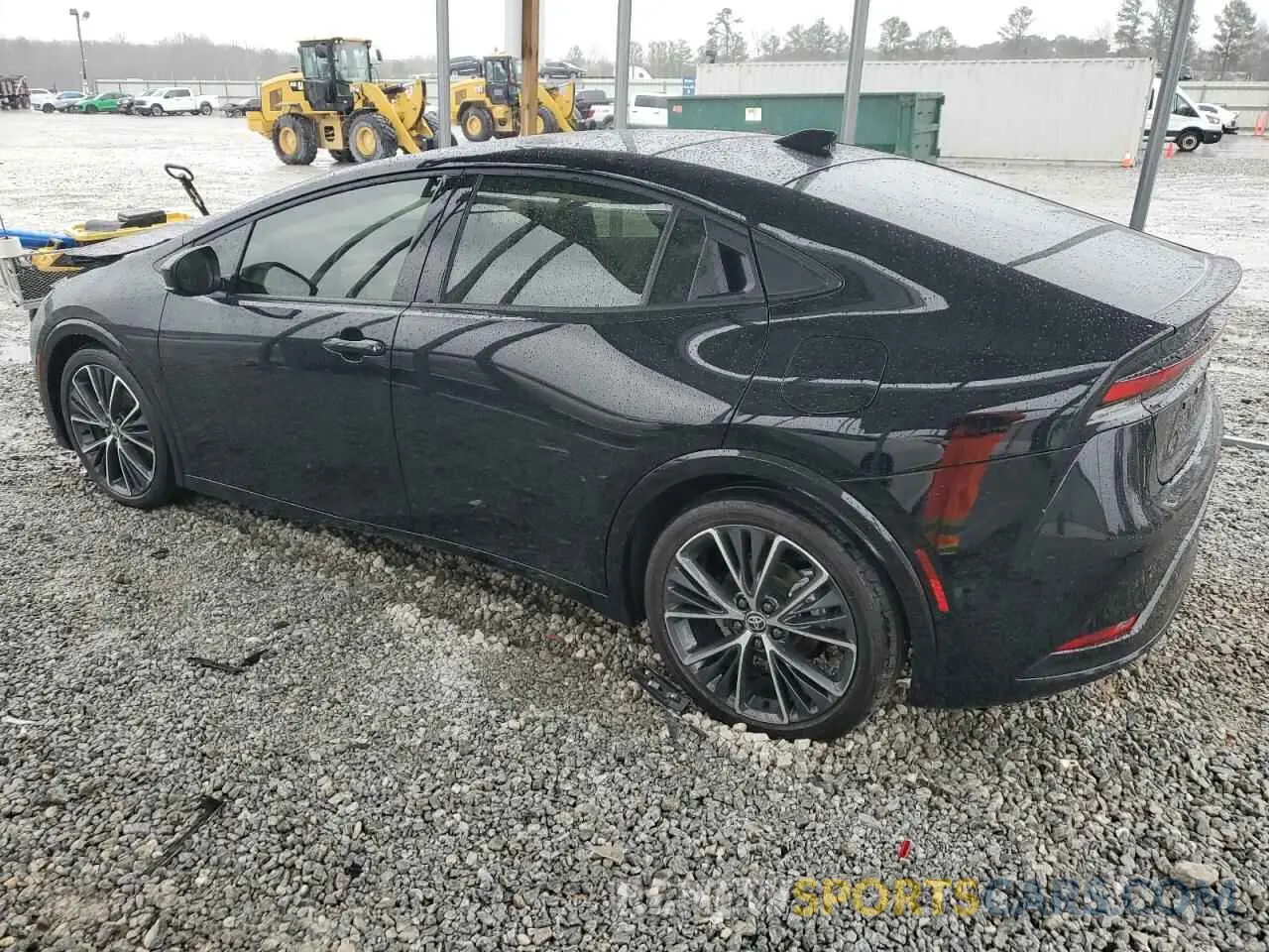 2 fotografías del automóvil dañado JTDACAAU4R3038376 TOYOTA PRIUS 2024