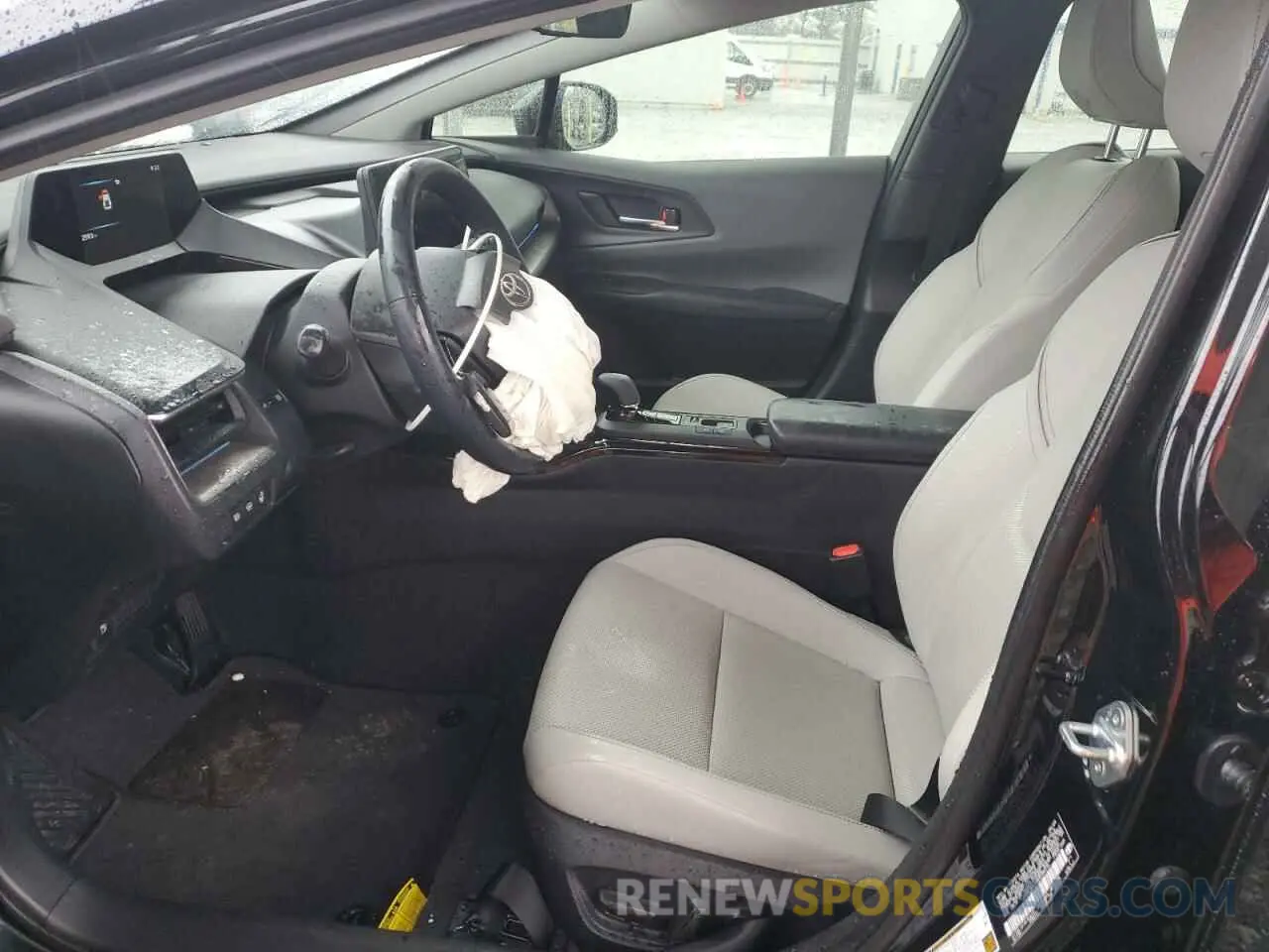7 fotografías del automóvil dañado JTDACAAU4R3038376 TOYOTA PRIUS 2024