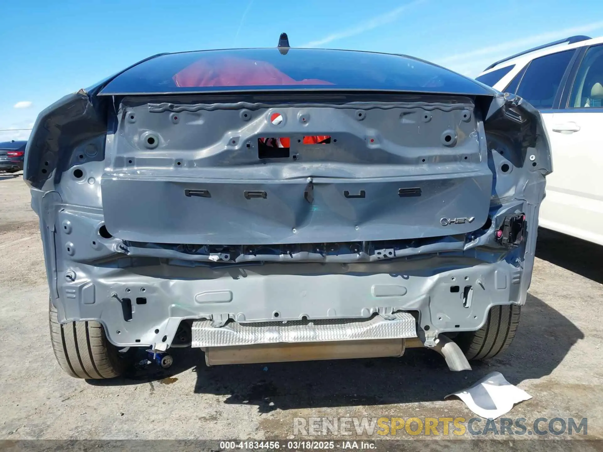 17 fotografías del automóvil dañado JTDACAAU4R3039009 TOYOTA PRIUS 2024