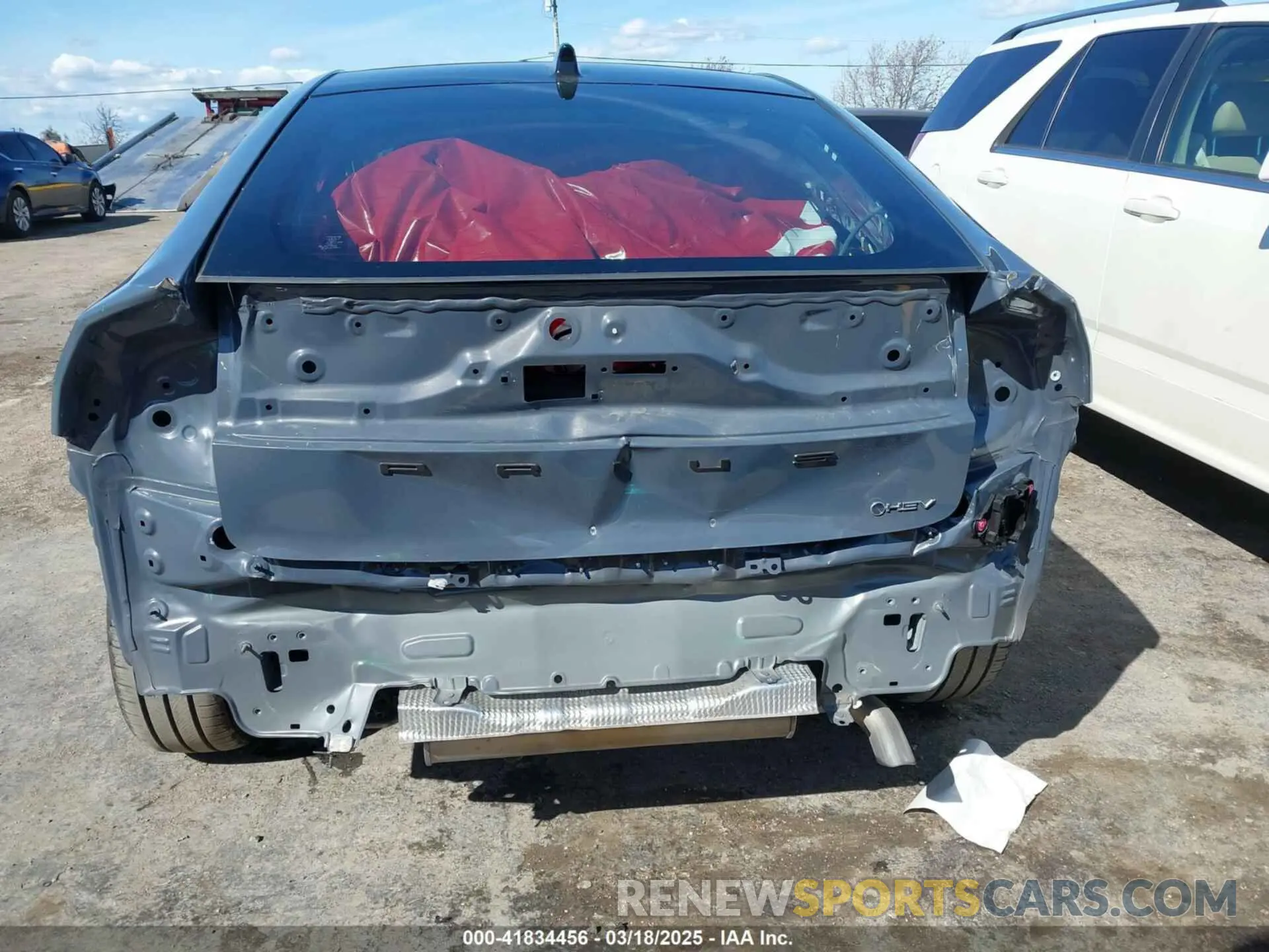 6 fotografías del automóvil dañado JTDACAAU4R3039009 TOYOTA PRIUS 2024
