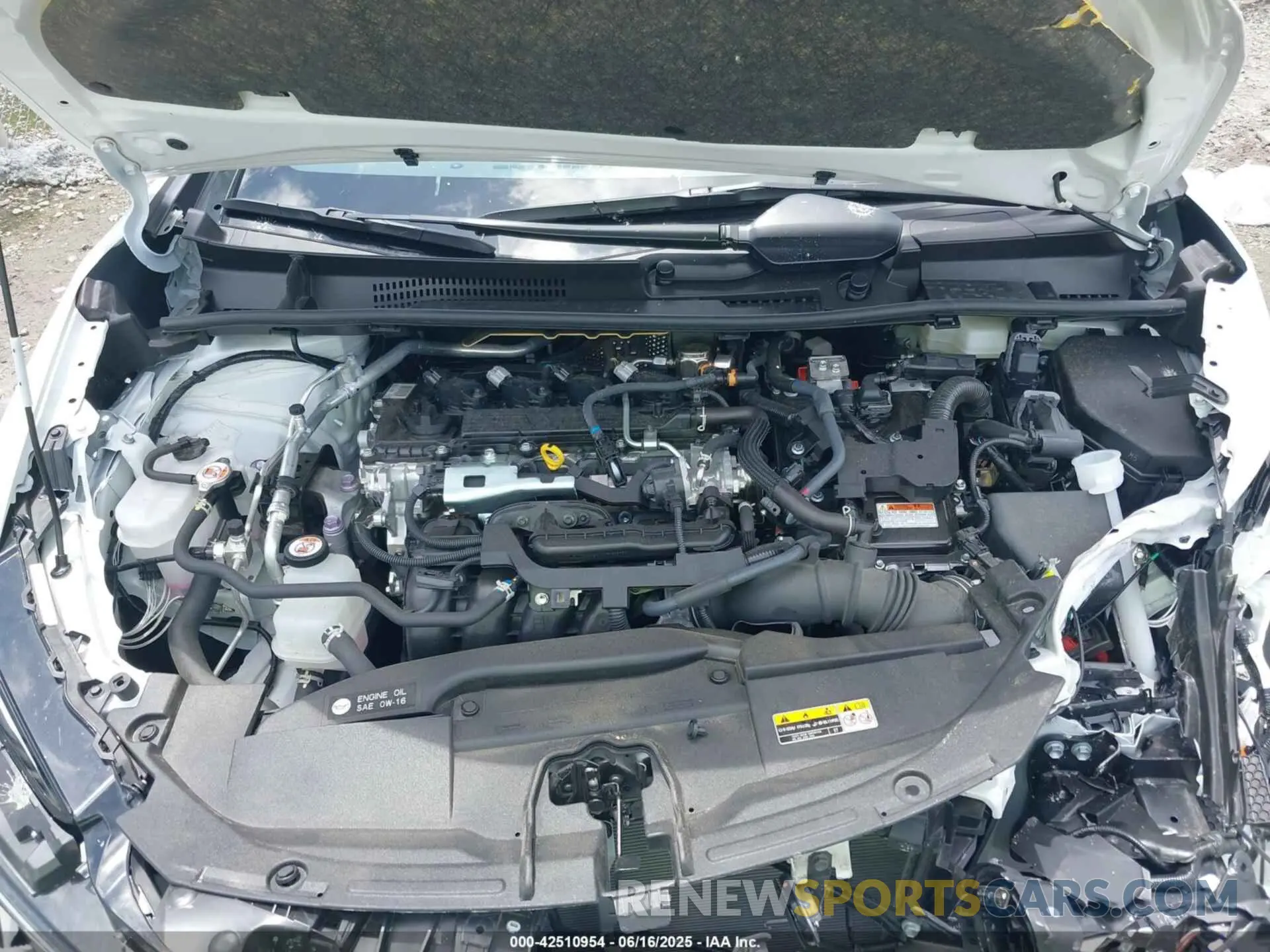 10 fotografías del automóvil dañado JTDACAAU4R3039625 TOYOTA PRIUS 2024